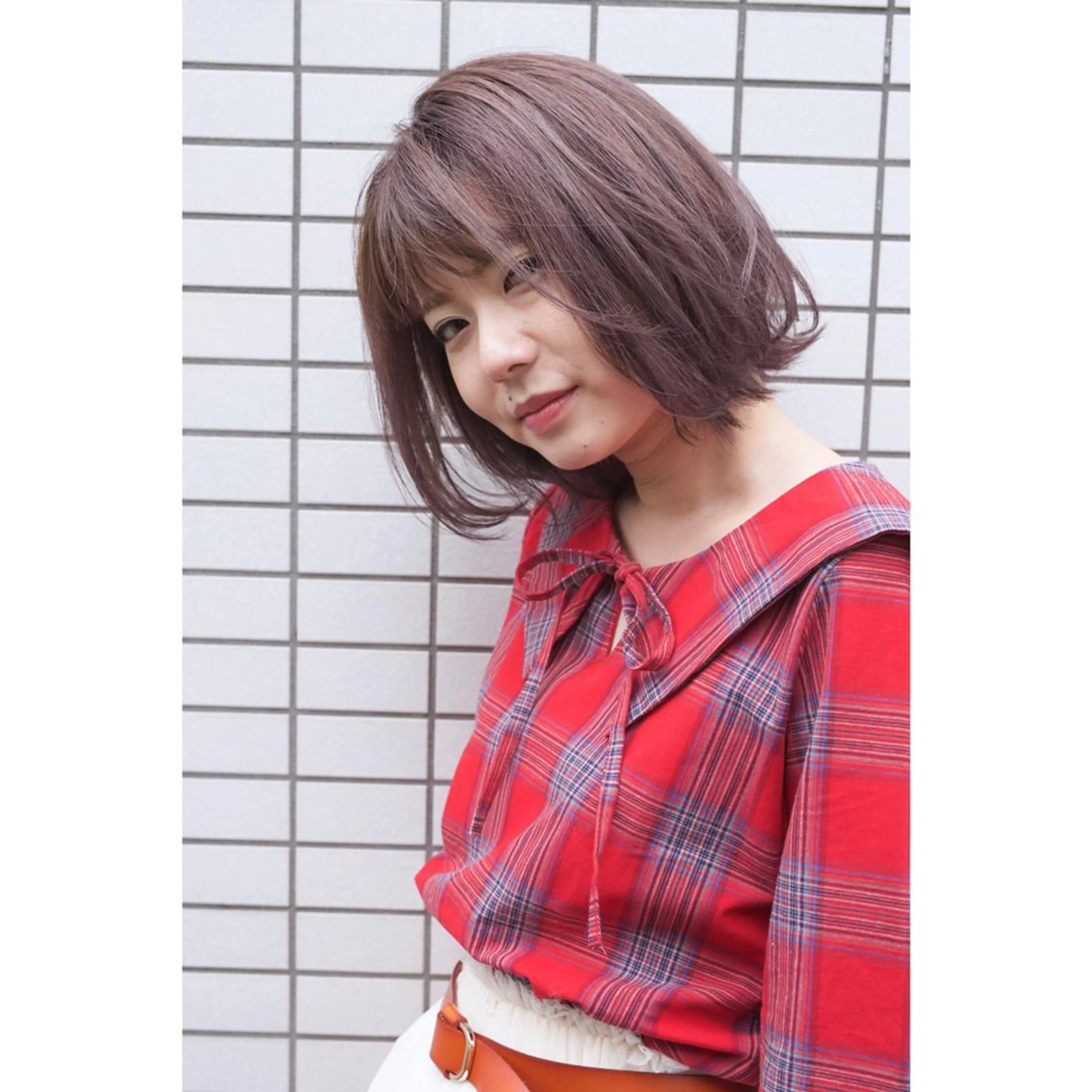 カラー ブリーチ バイオレットカラー fio マナミのヘアスタイル