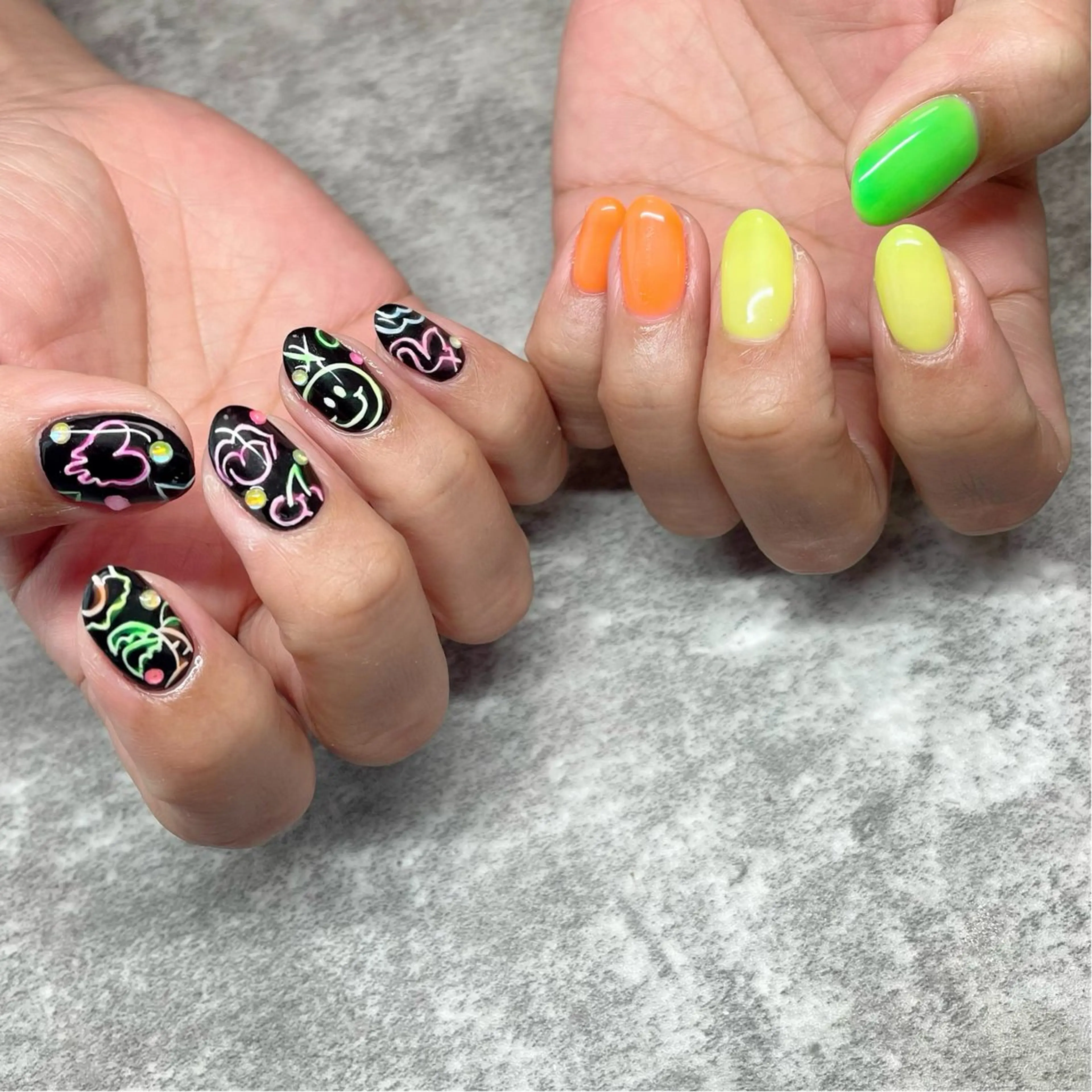 ネイル ハンドネイル y39nail toshiのネイルデザイン