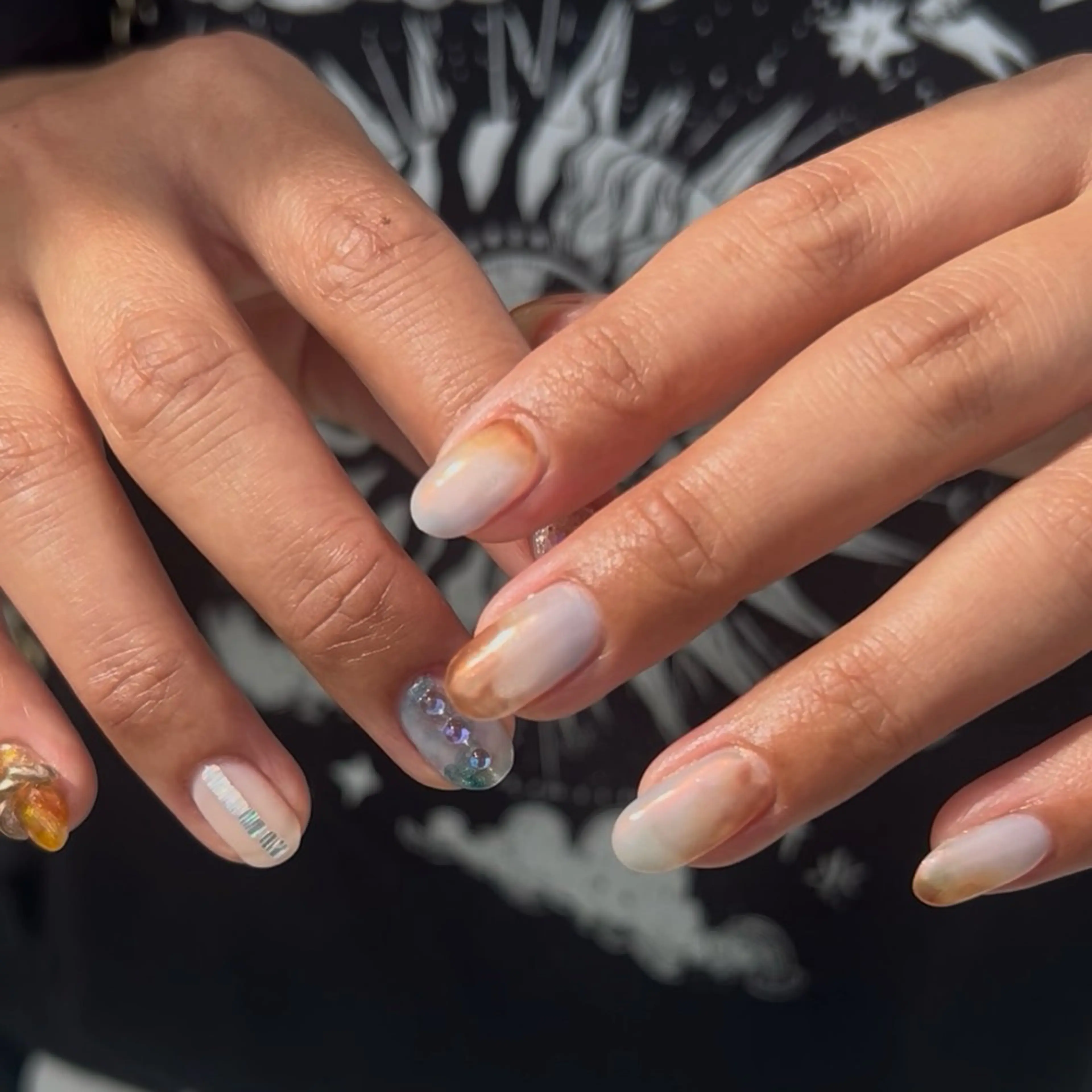 ネイル ハンドネイル フットネイル 𐂃 colorer𐂃のネイルデザイン