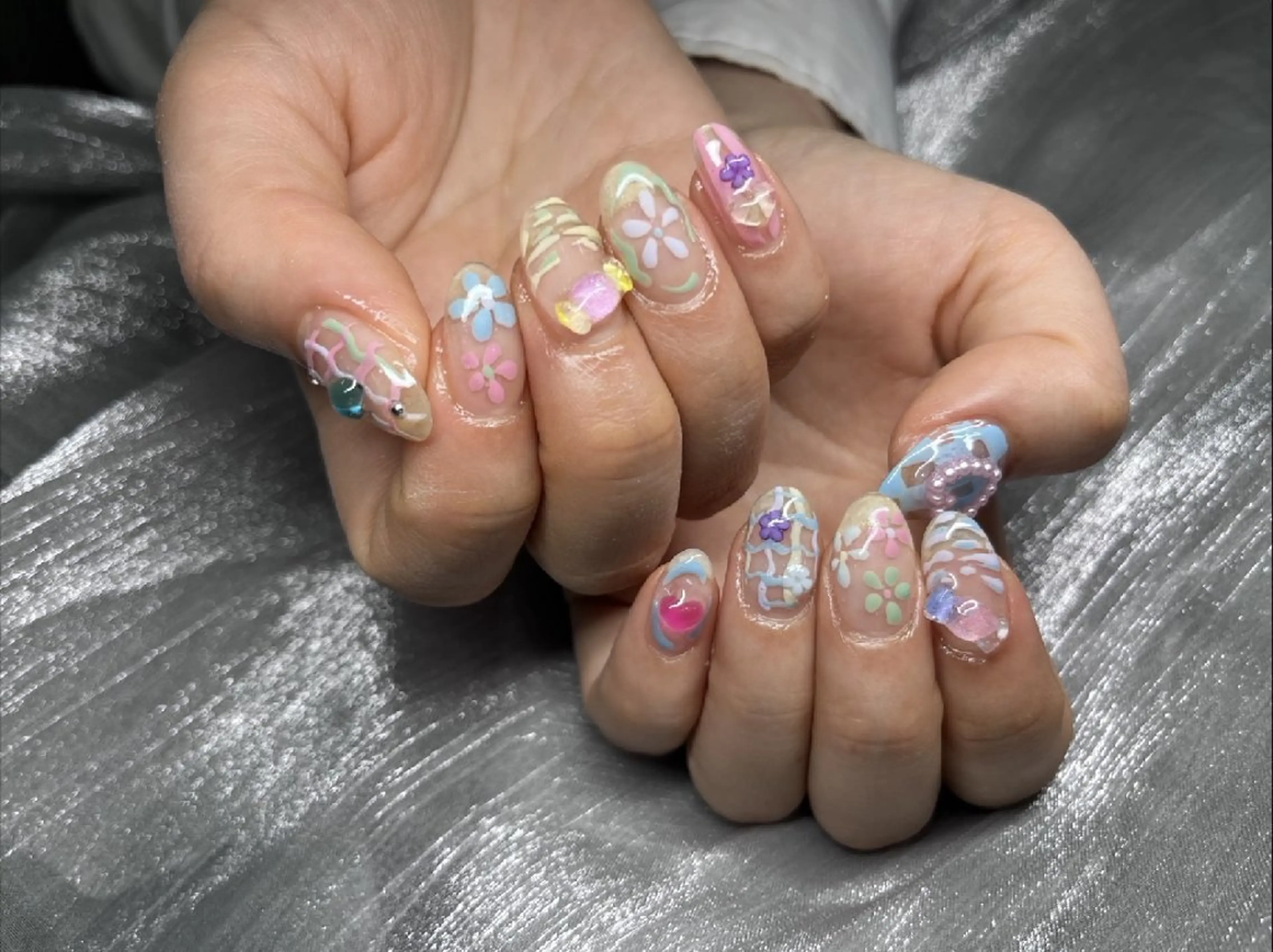 ネイル Re:JUvia 　JUMIのネイルデザイン