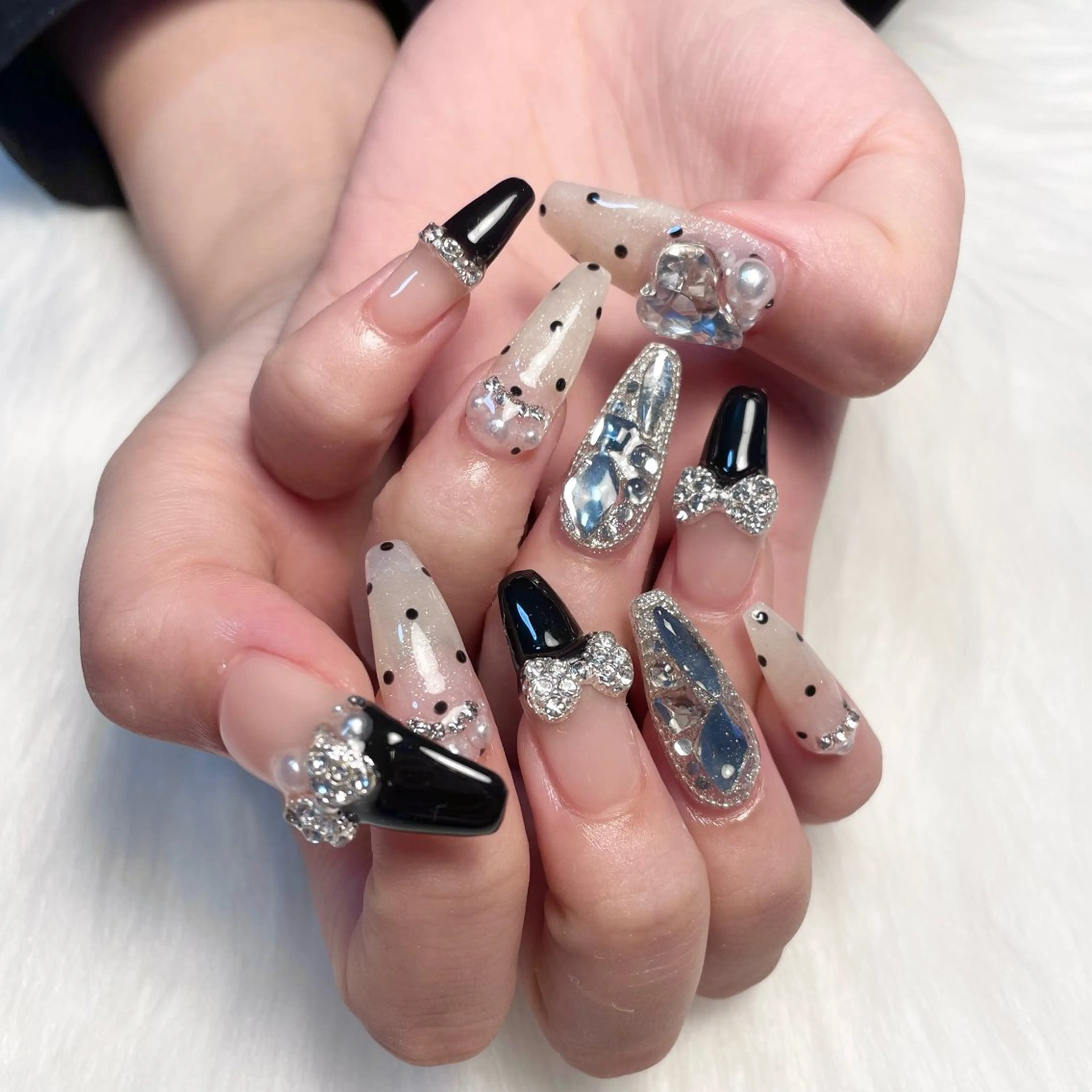 ネイル ハンドネイル adorable 〈Kurumi〉のネイルデザイン