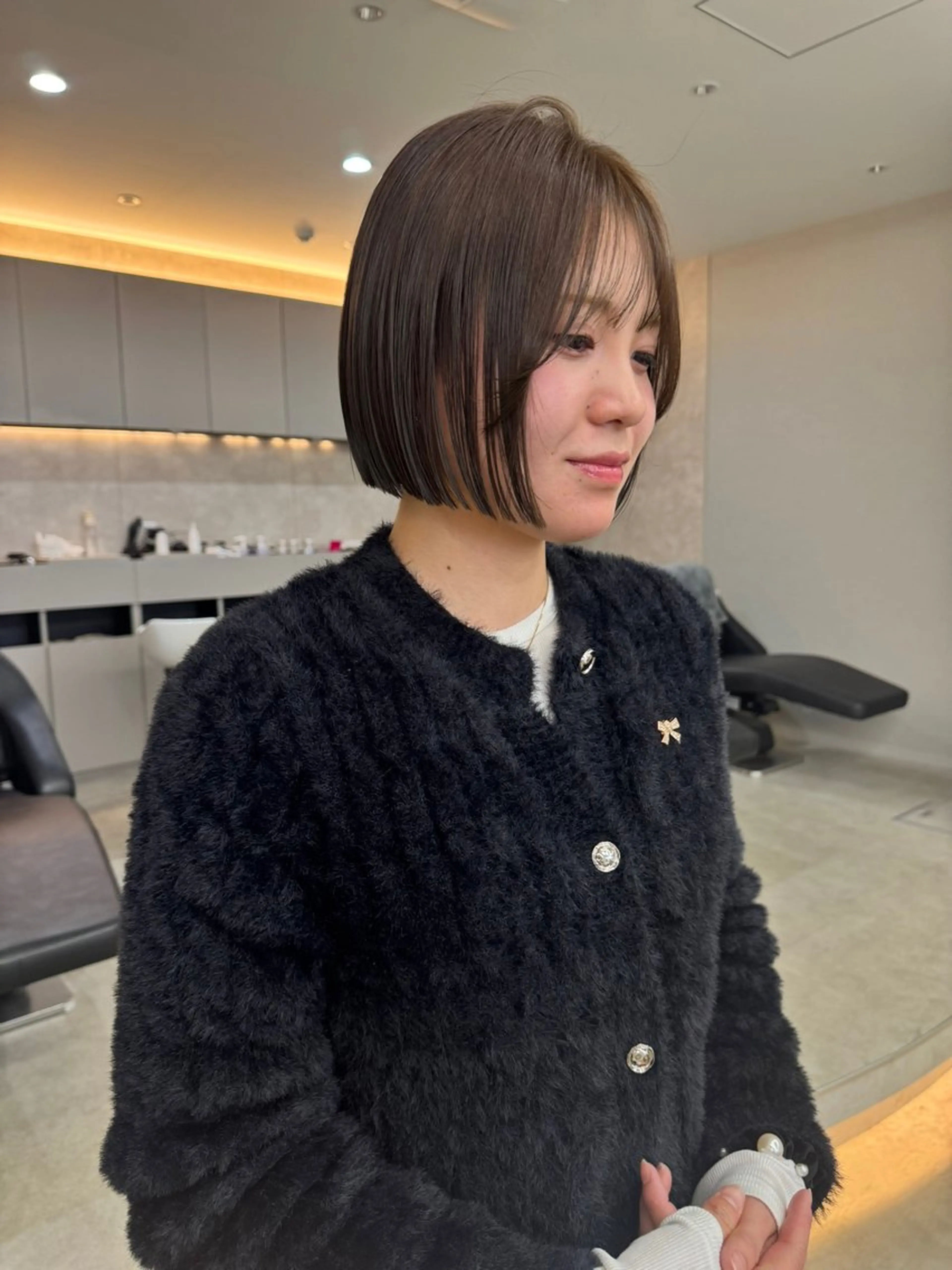 ショート カラー ベージュカラー オリーブベージュ ボブ ボブ美容師💛 AYUMIのヘアスタイル