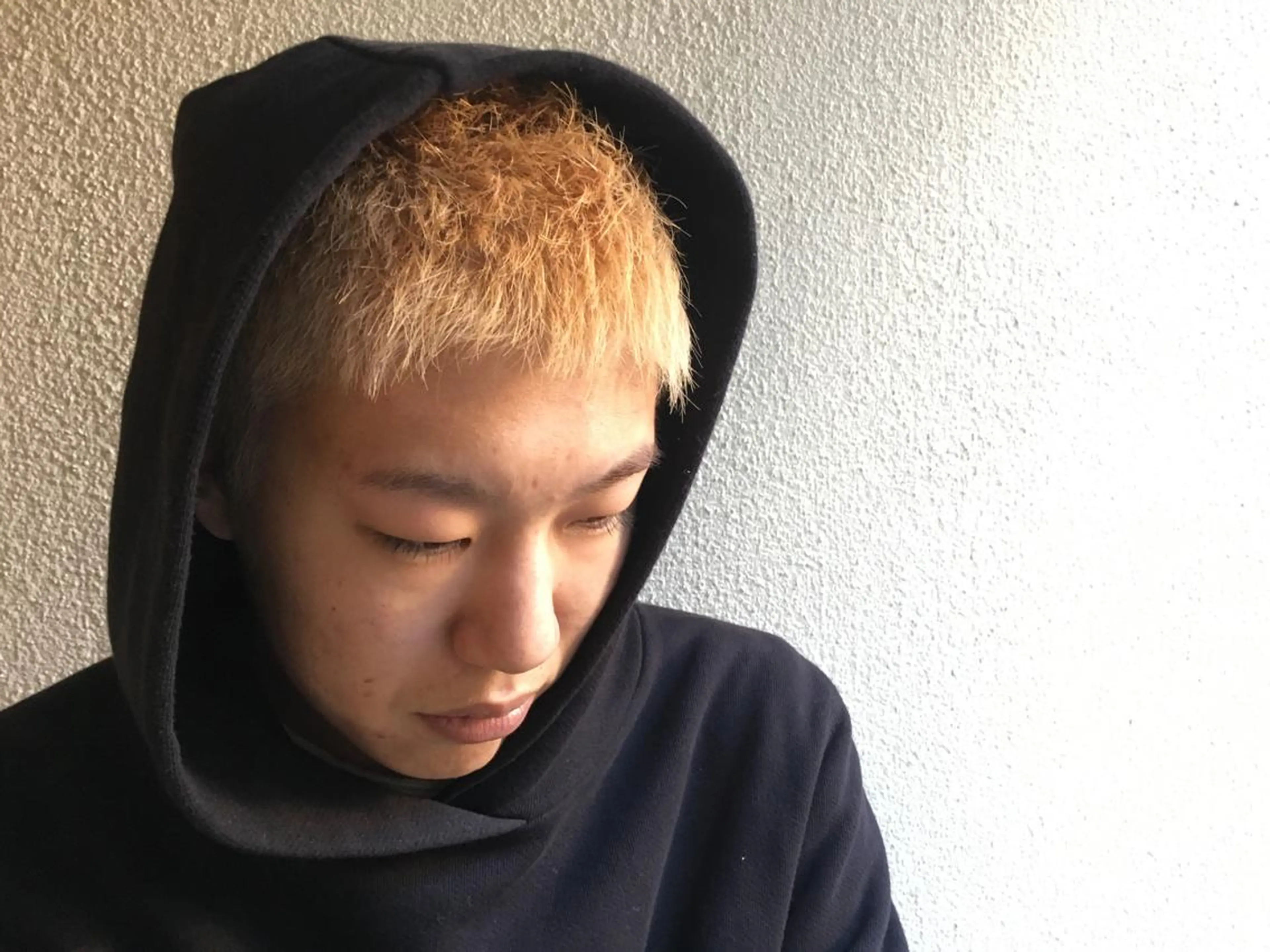 ショート カラー メンズ メンズブリーチ メンズベリーショート ベリーショート ブリーチ ショートヘア カット 島田 竜也のヘアスタイル