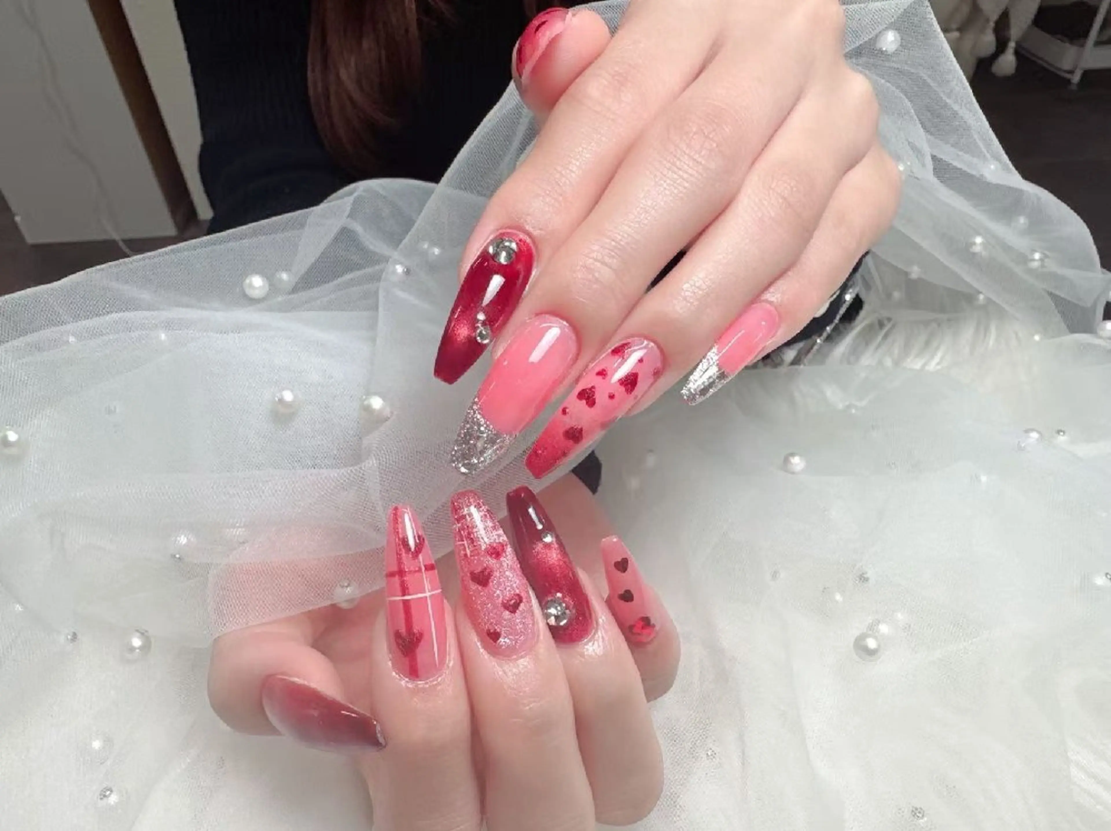 ネイル ENsalon AKIRAのネイルデザイン