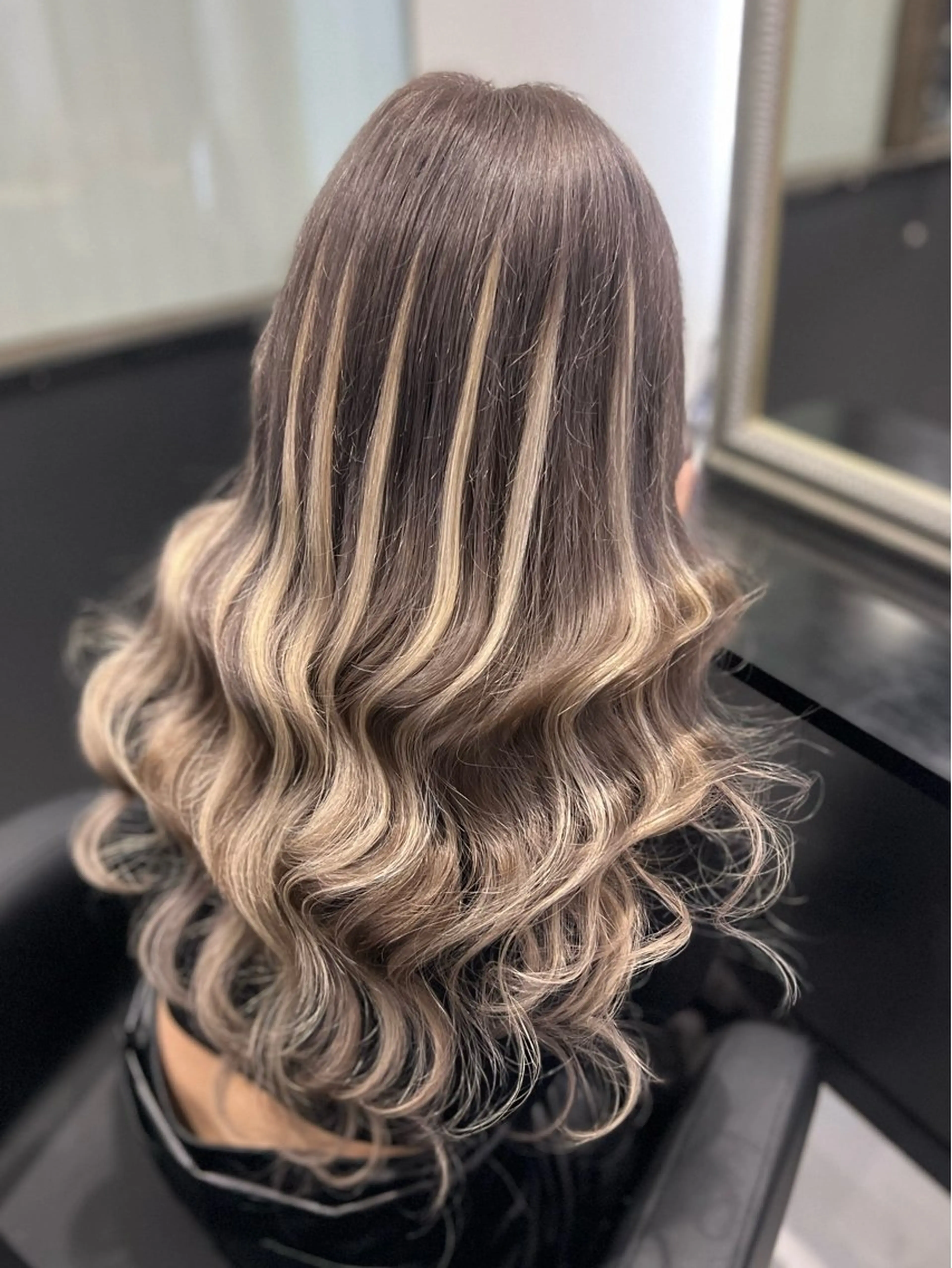 ロング カラー プルエクステ ブリーチ ケアブリーチ ハイライトカラー エクステ カット ヘアカラー トリートメント エクステ YUDU🍊 germe/ジェルムのヘアスタイル