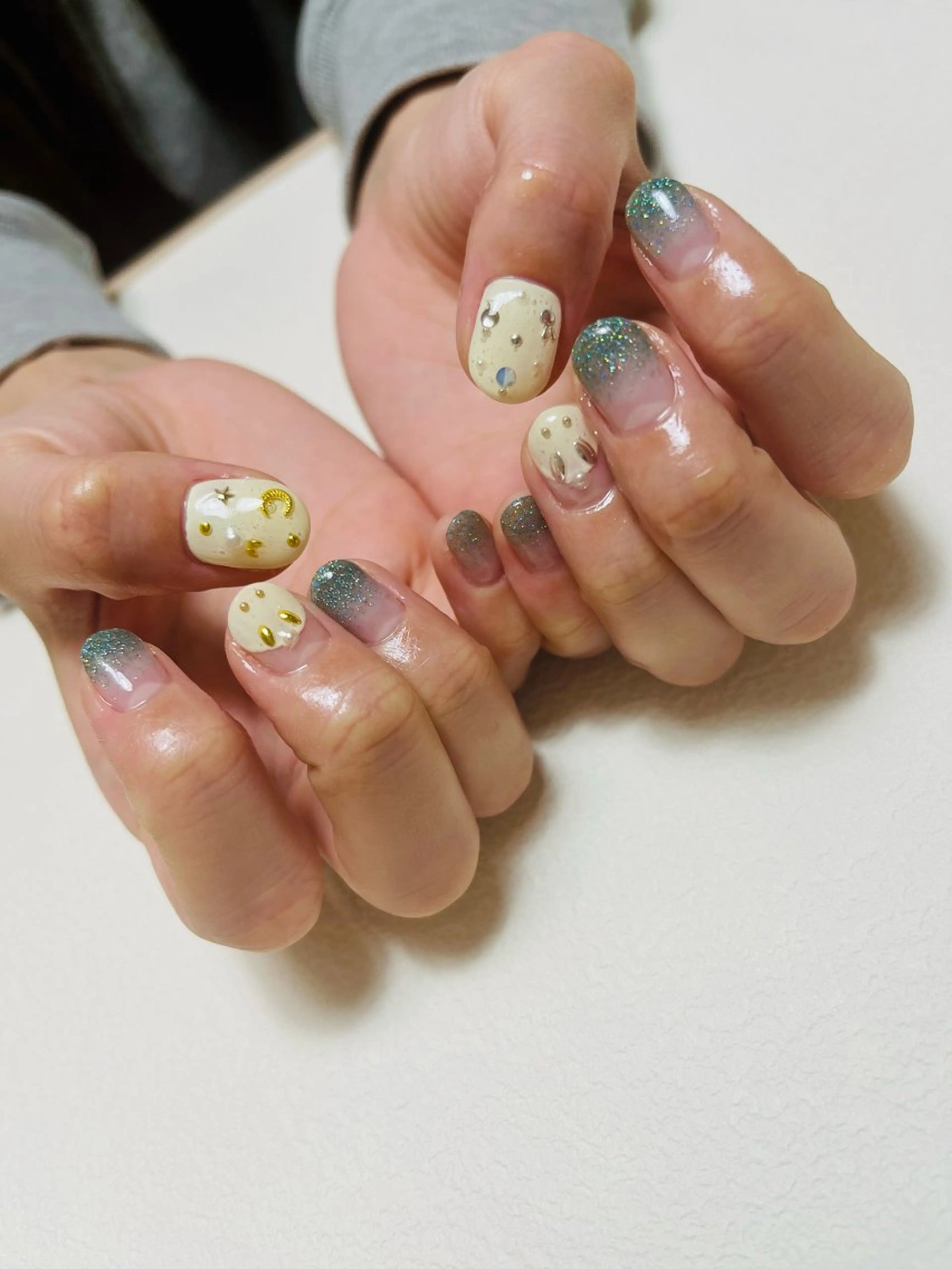 ネイル ハンドネイル nail room.のネイルデザイン