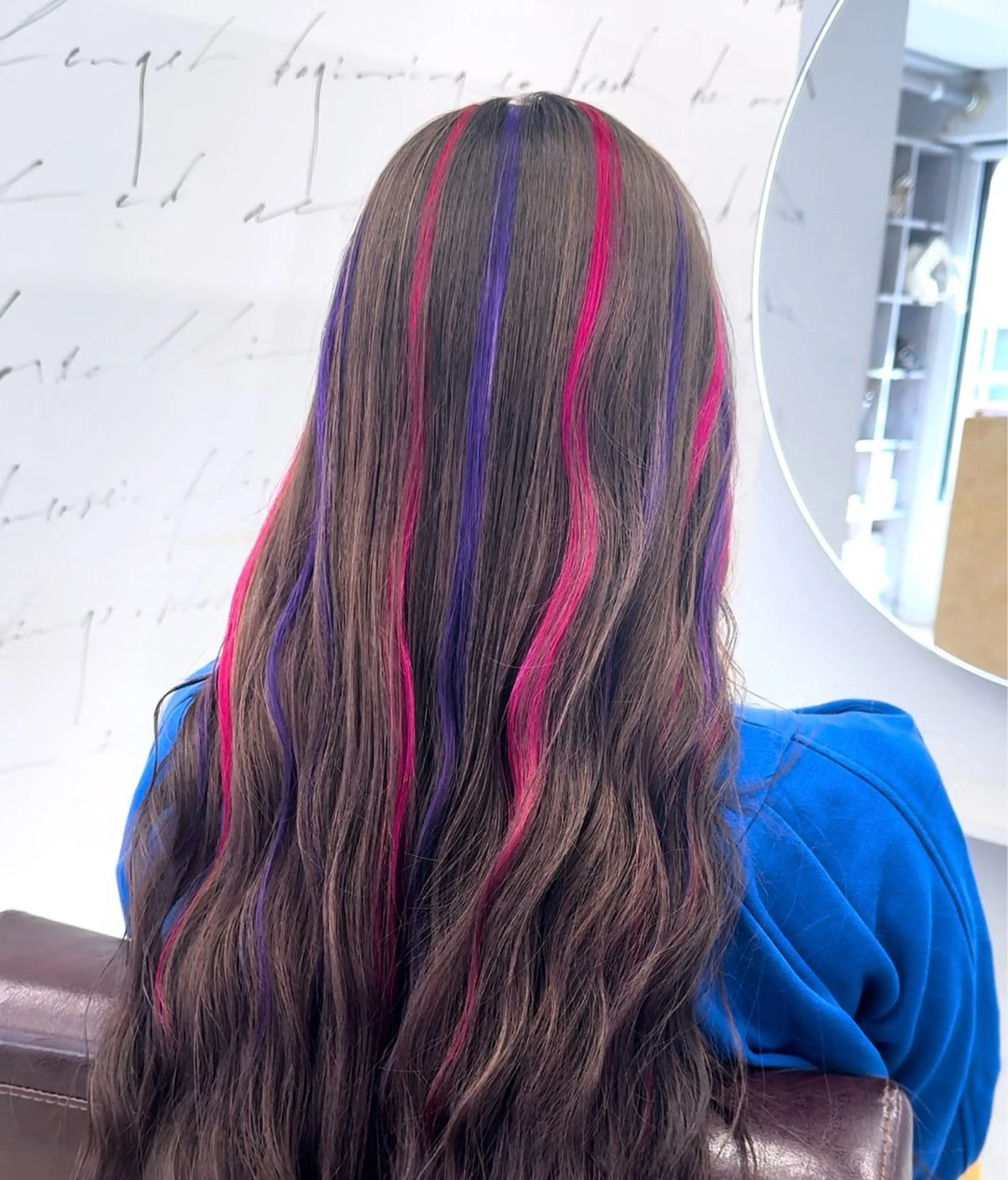 ロング ヘアカラー エクステ ユイ 別府ですのヘアスタイル