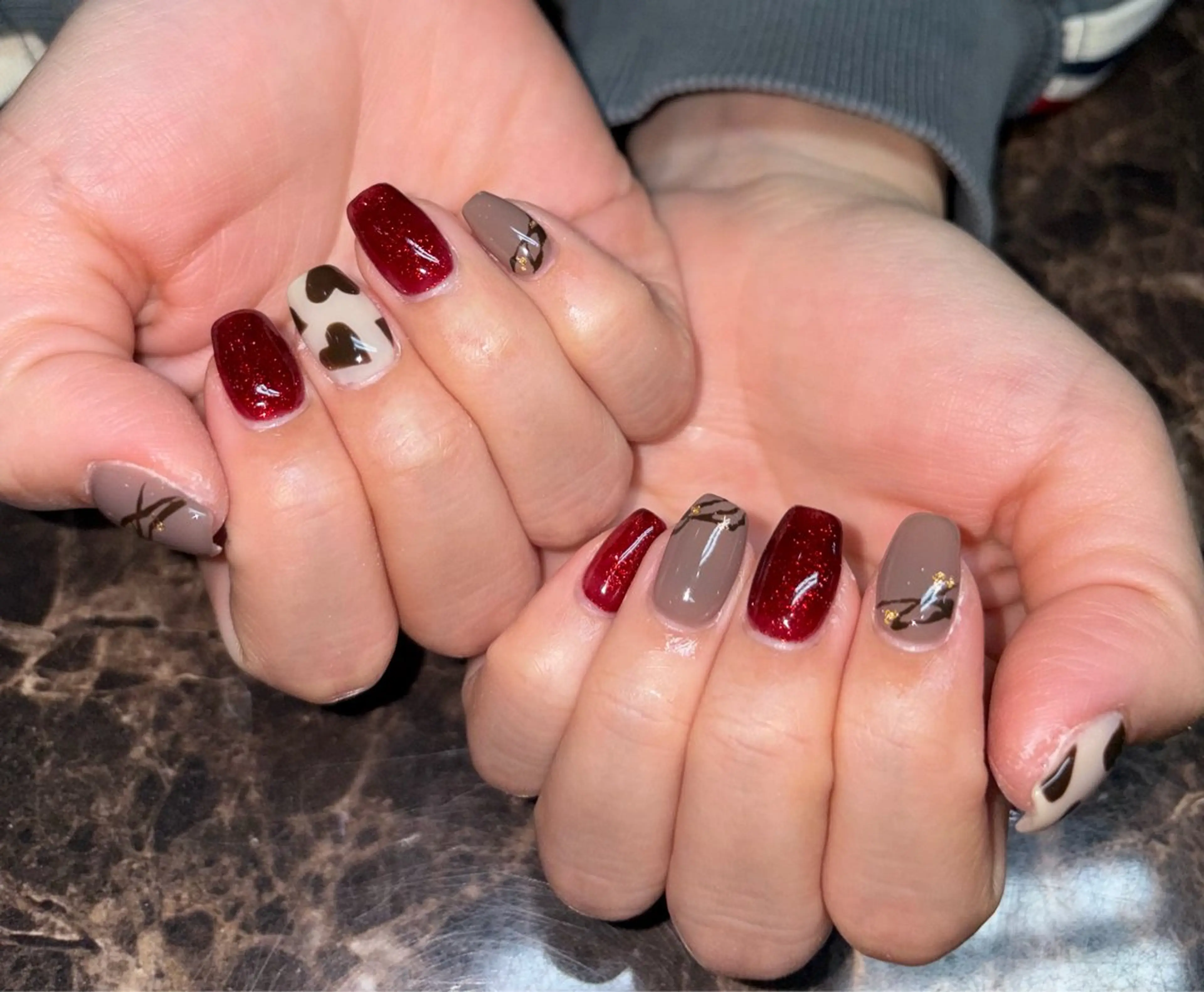 ネイル バレンタイン ハンドネイル IROHA NAIL Rinoのネイルデザイン