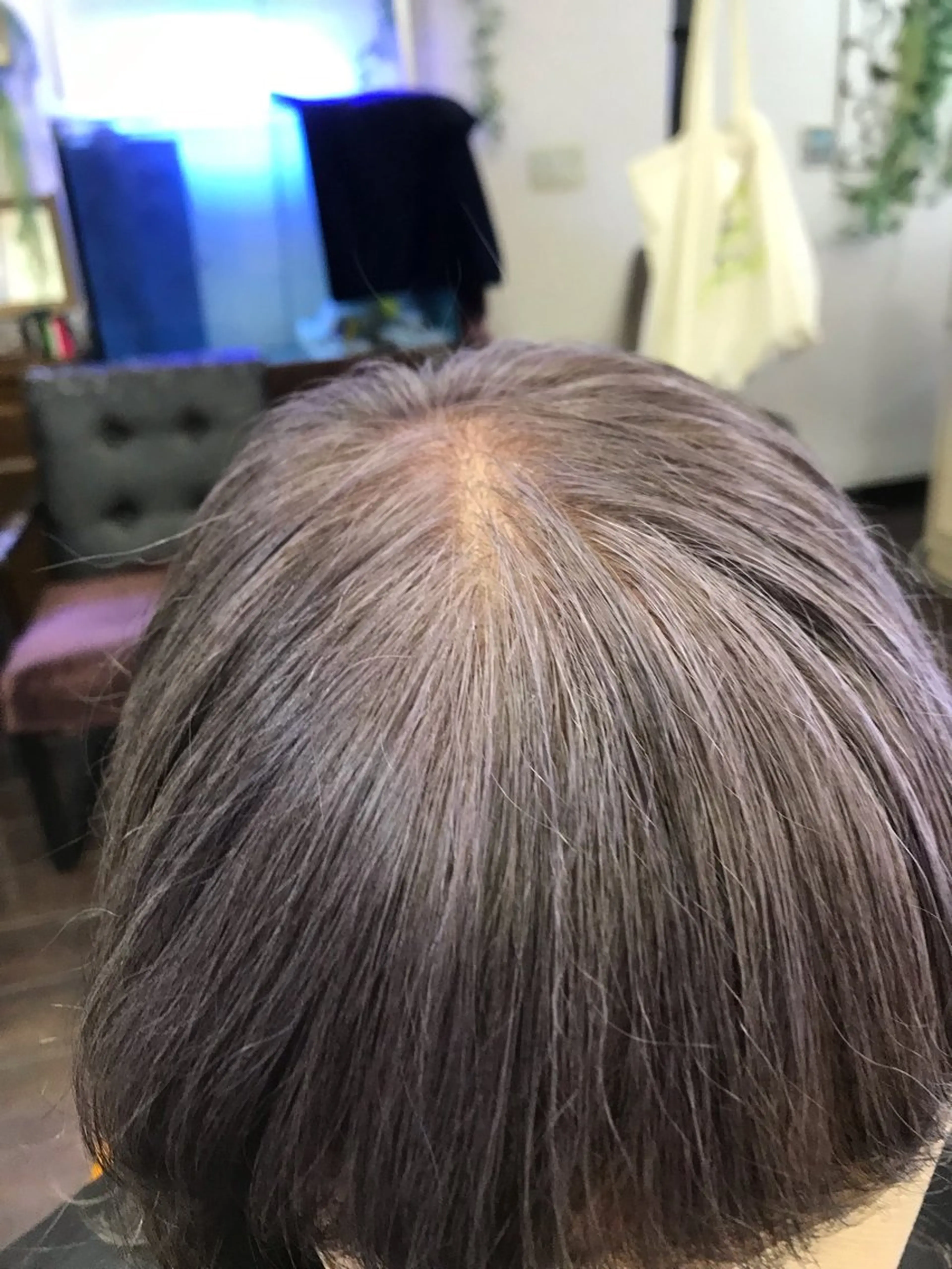 セミロング カラー 桧山 真のヘアスタイル