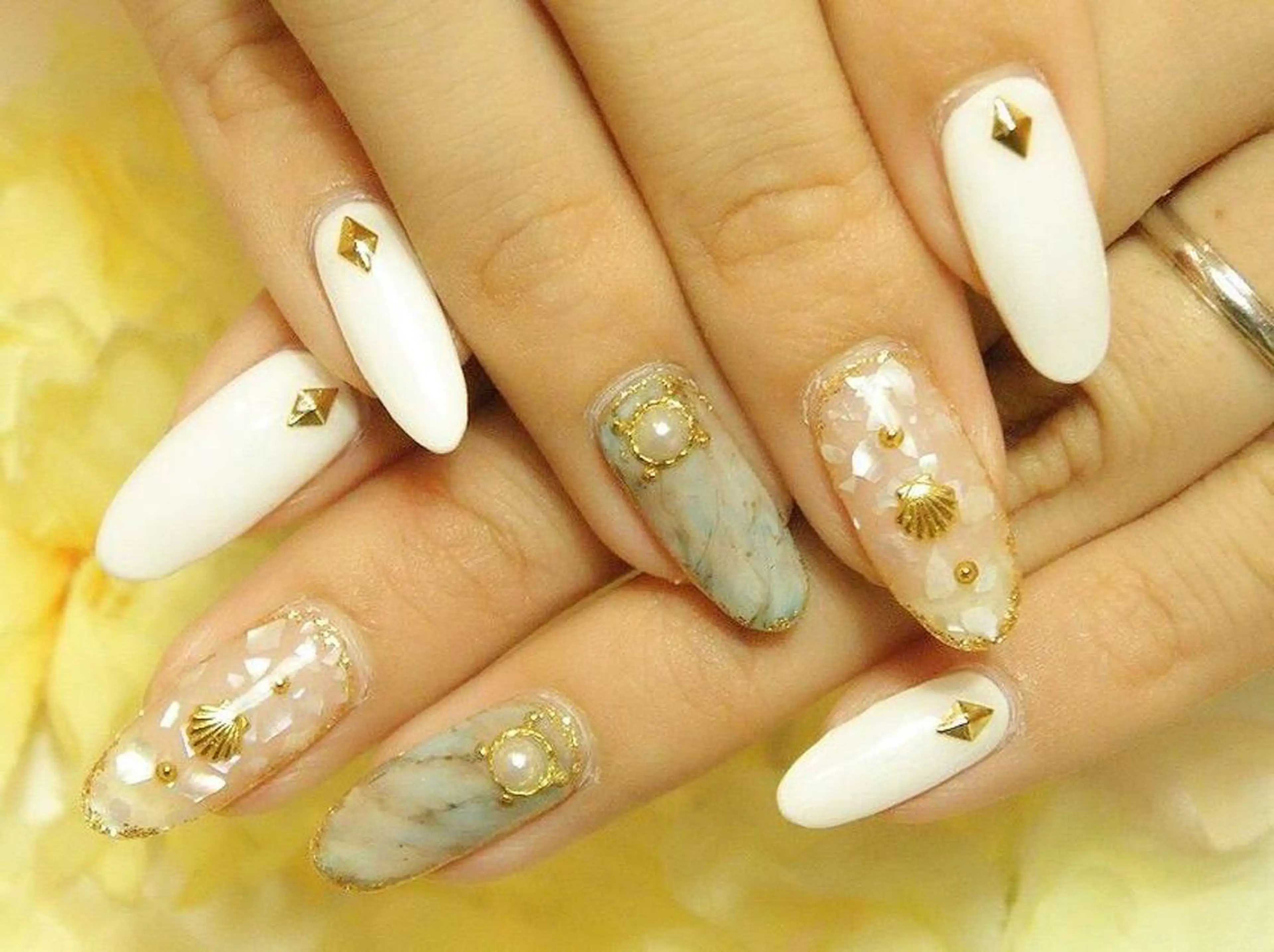 ネイル 大理石ネイル(マーブル) Nest 三田のマツエク・マツパデザイン