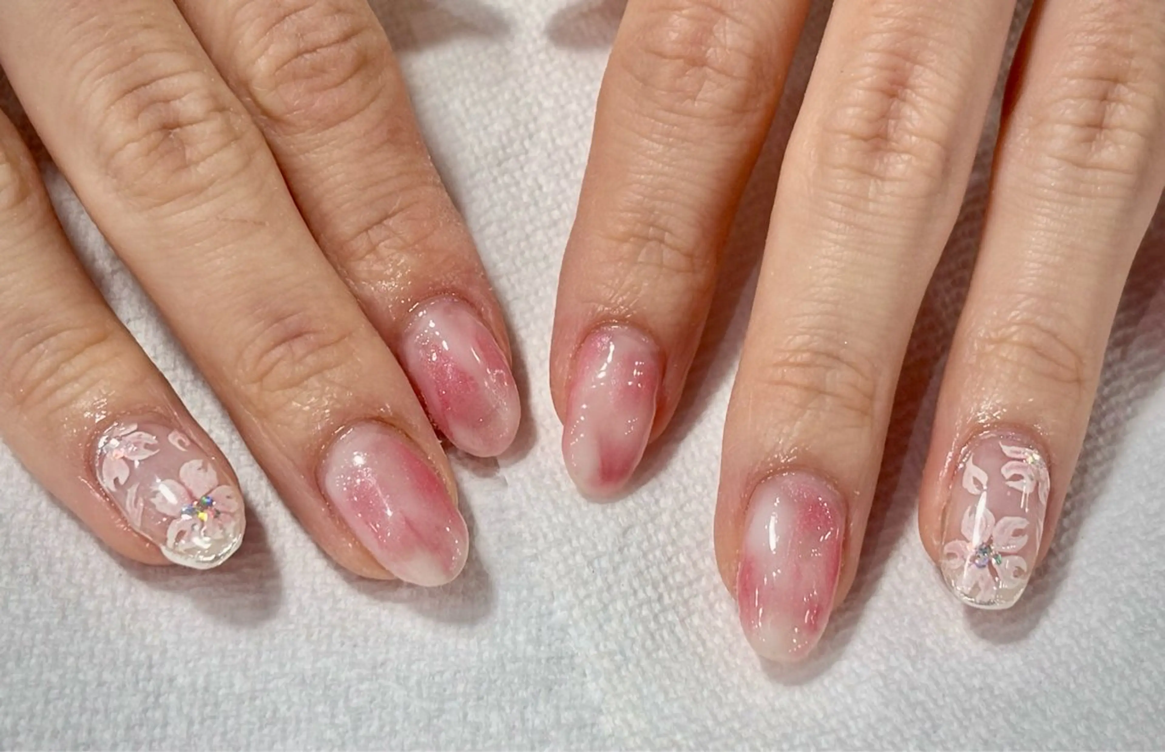 ネイル ゆうちゃんネイル フィルイン対応サロンのネイルデザイン