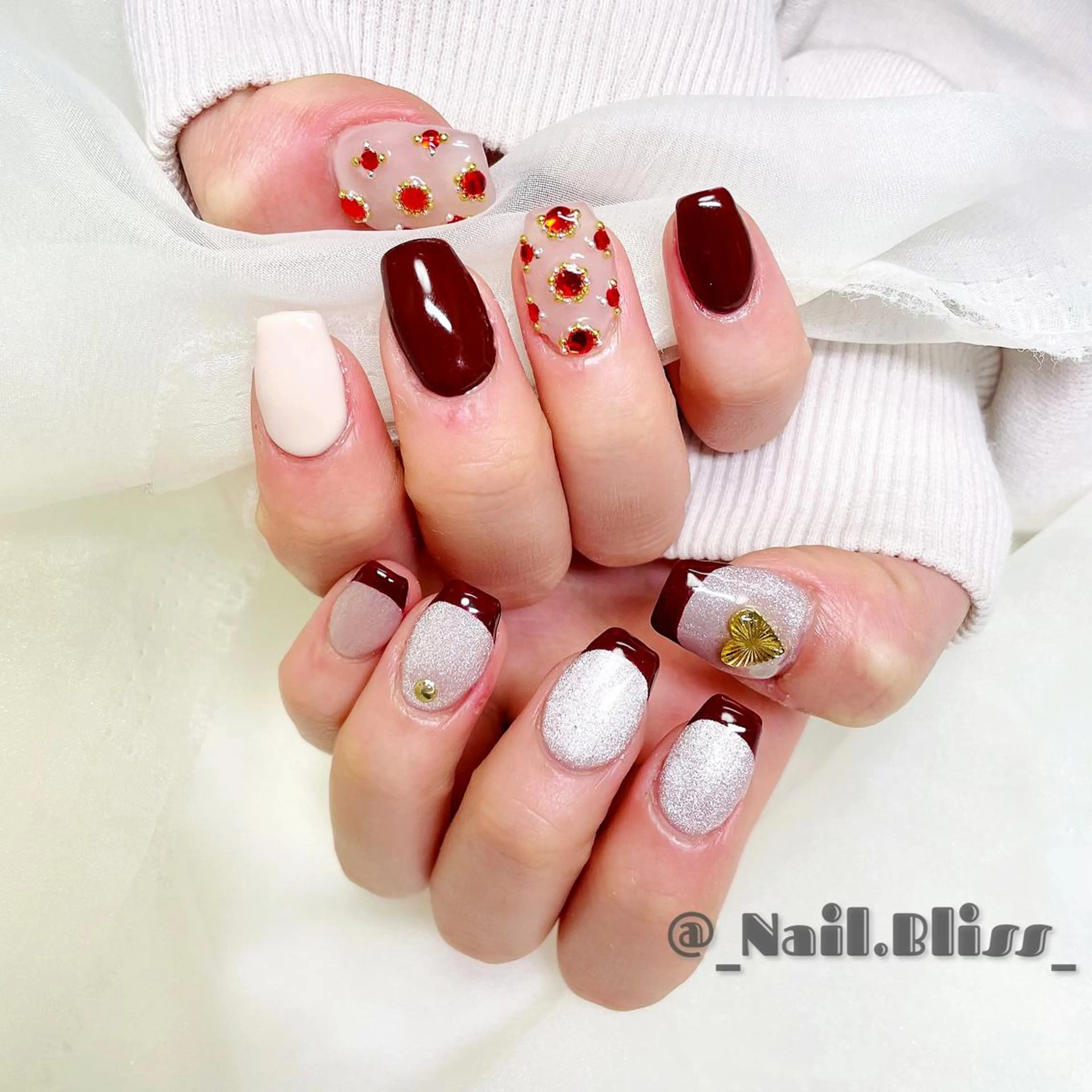 ネイル マグネットネイル ハンドネイル NAIL BLISSのネイルデザイン