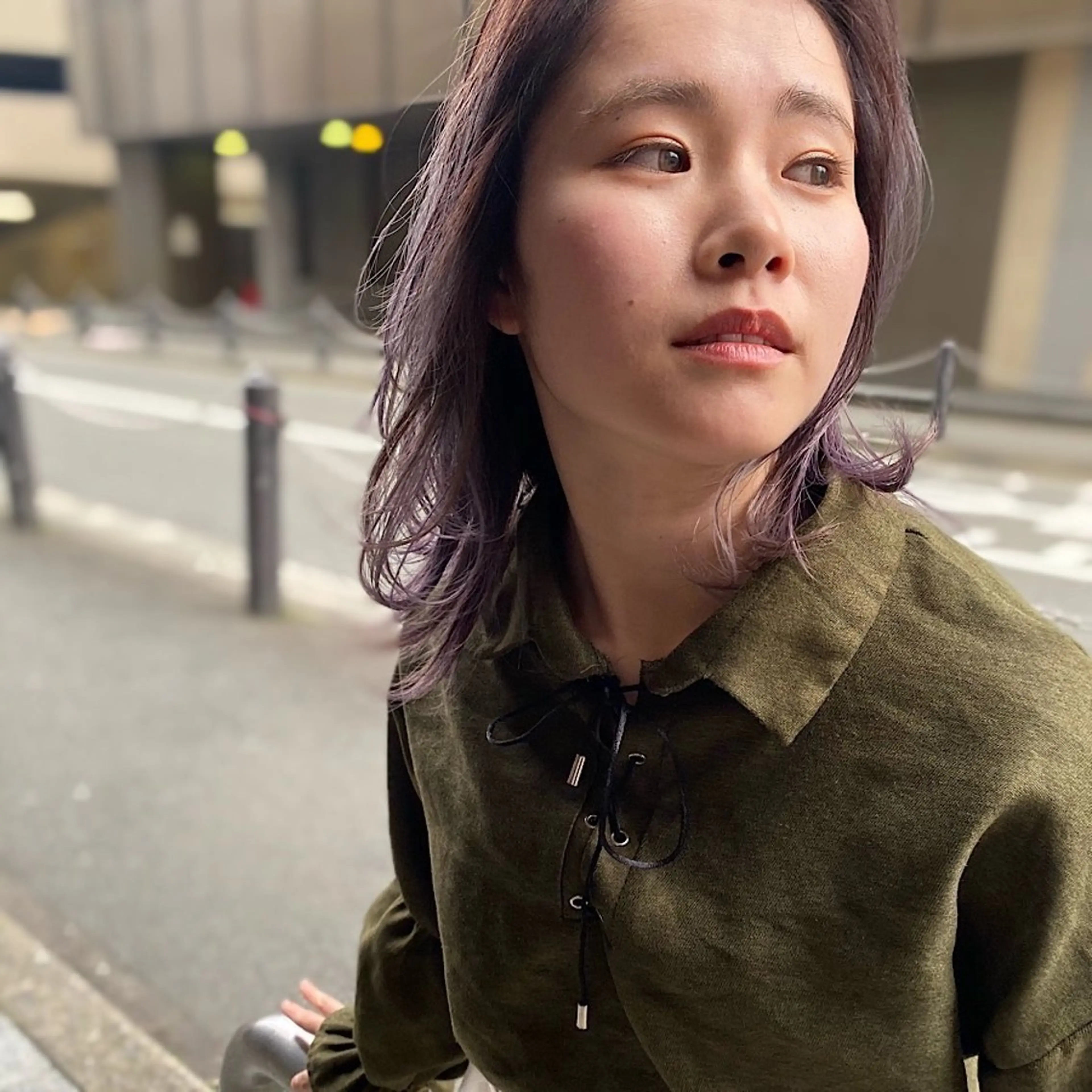 セミロング カラー アシカガ ヨウコのヘアスタイル