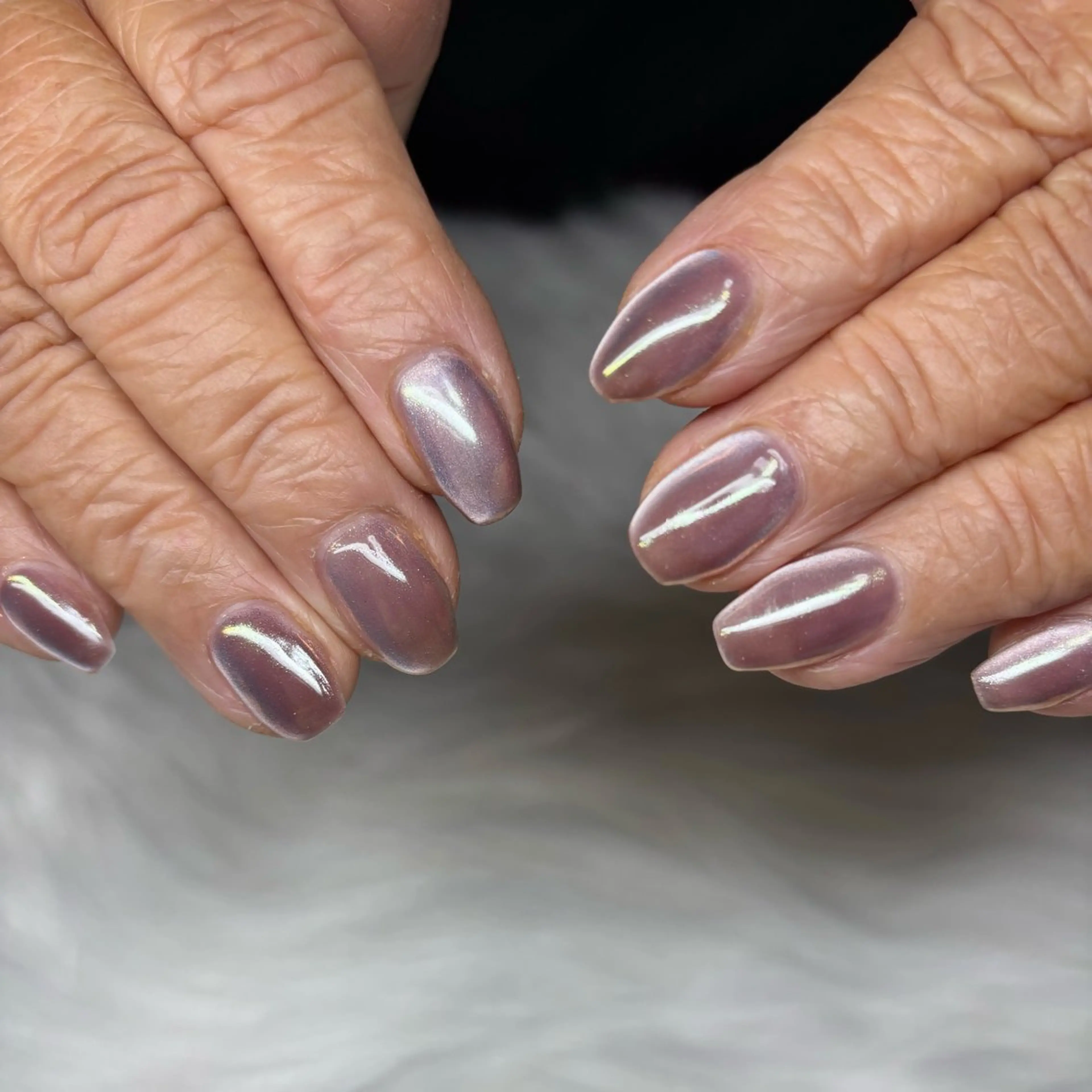 ネイル オーロラネイル マグネットネイル ハンドネイル Mネイル&カフェシェレステ　久屋店所属・Mネイル久屋店 KOZUEのネイルデザイン