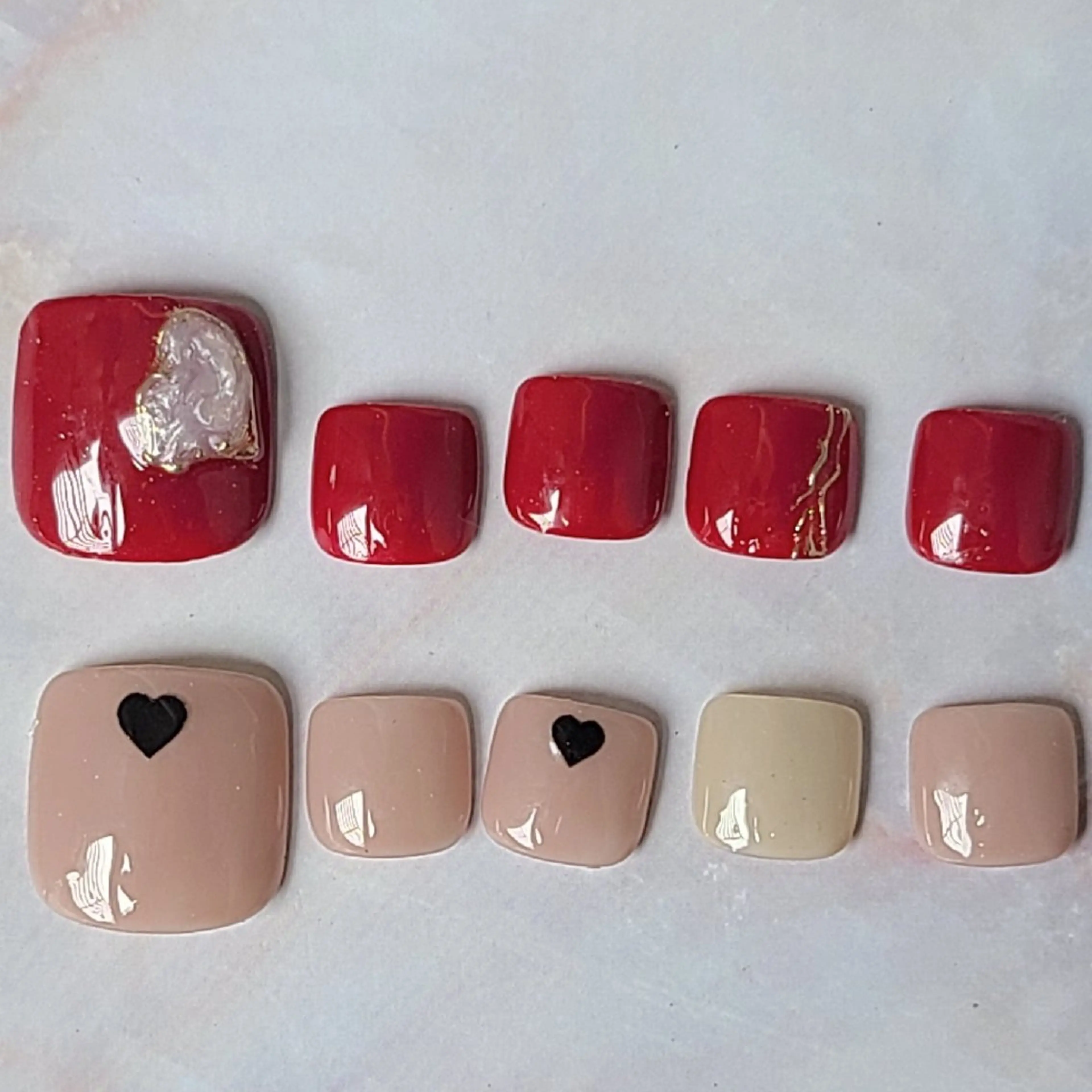 ネイル アートネイル ジェルネイル ワンカラーネイル パラジェル シンプルネイル フットネイル 6RokuHair（ロクヘアー)所属・門川 茉奈美のネイルデザイン