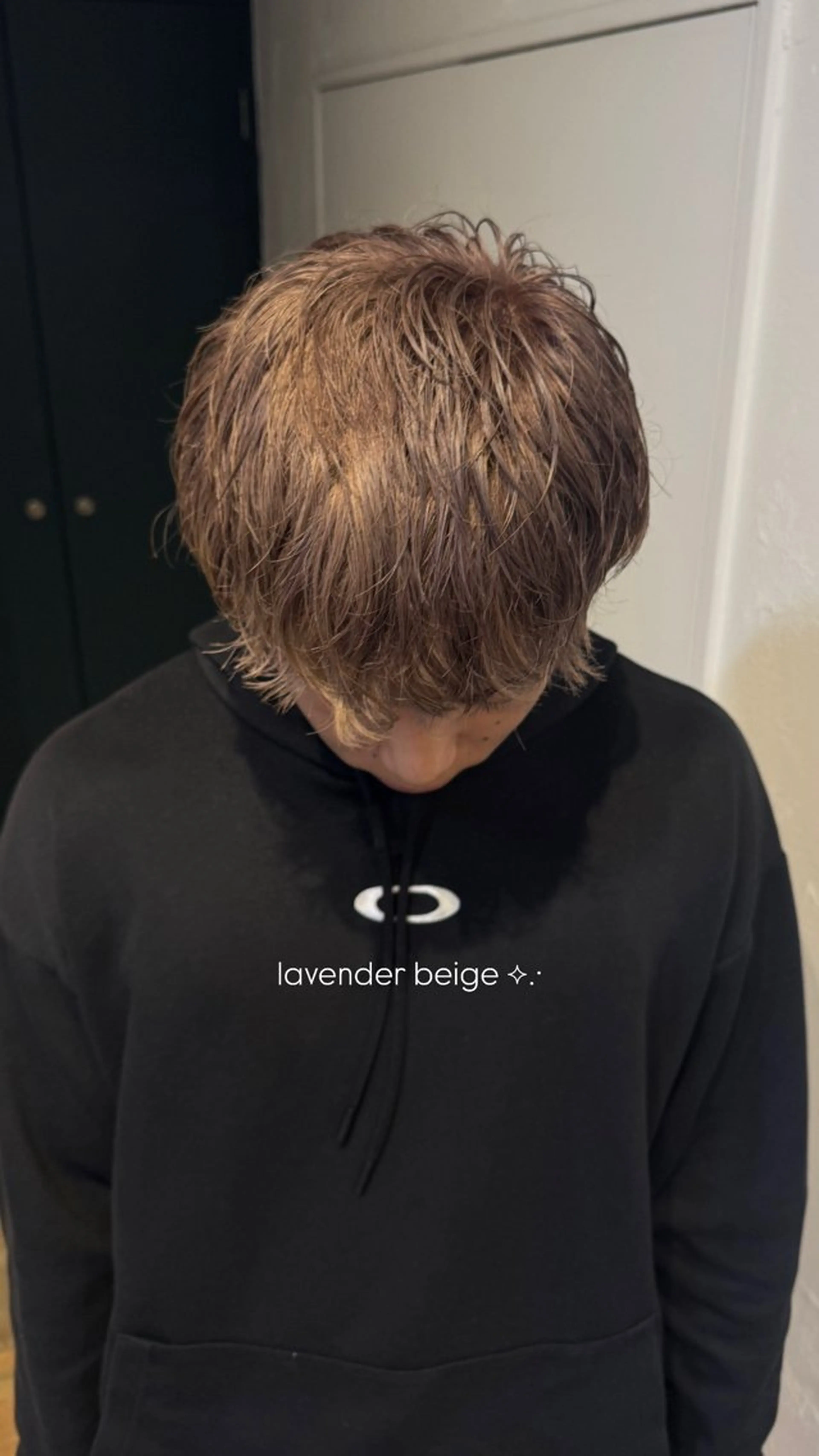 ショート カラー ヘアアレンジ ベージュカラー ブリーチ ヘアカラー ᵐⁱᵏⁱᵏᵒ / レイヤー★のヘアスタイル