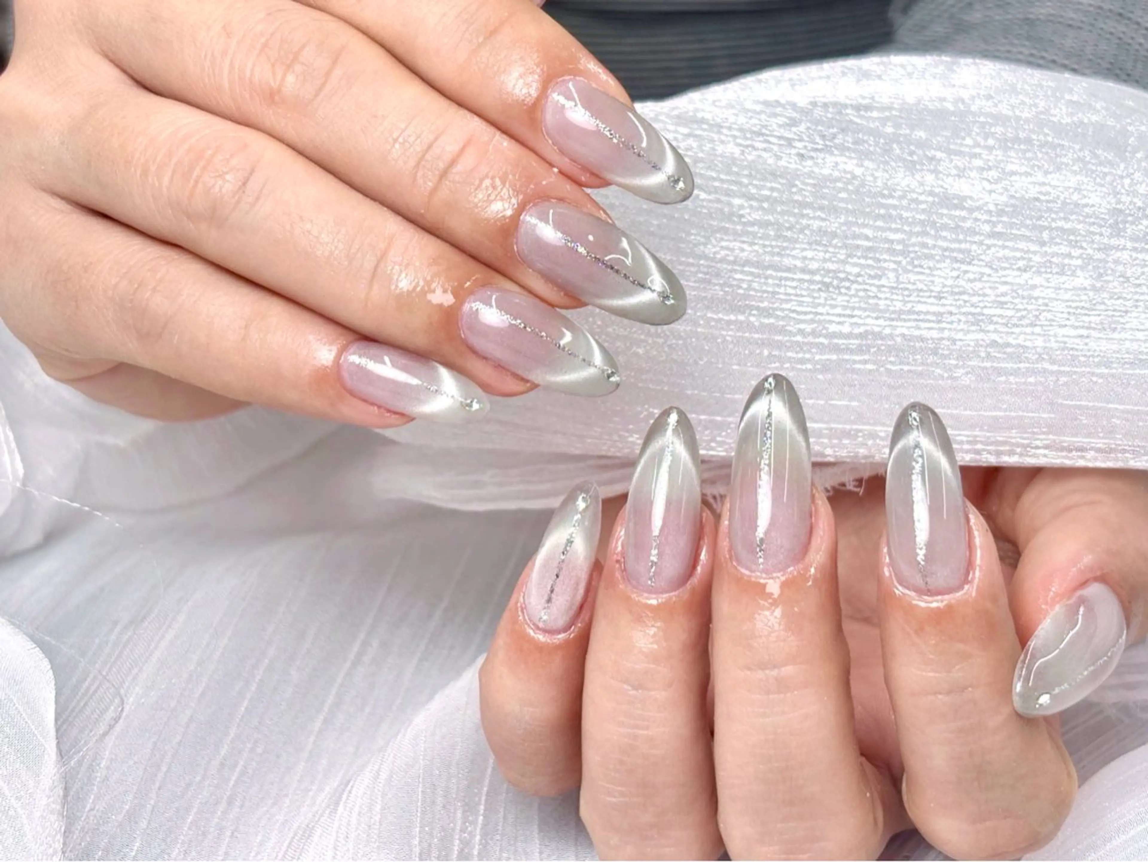 ロング ハンドネイル トゥー フエンのネイルデザイン