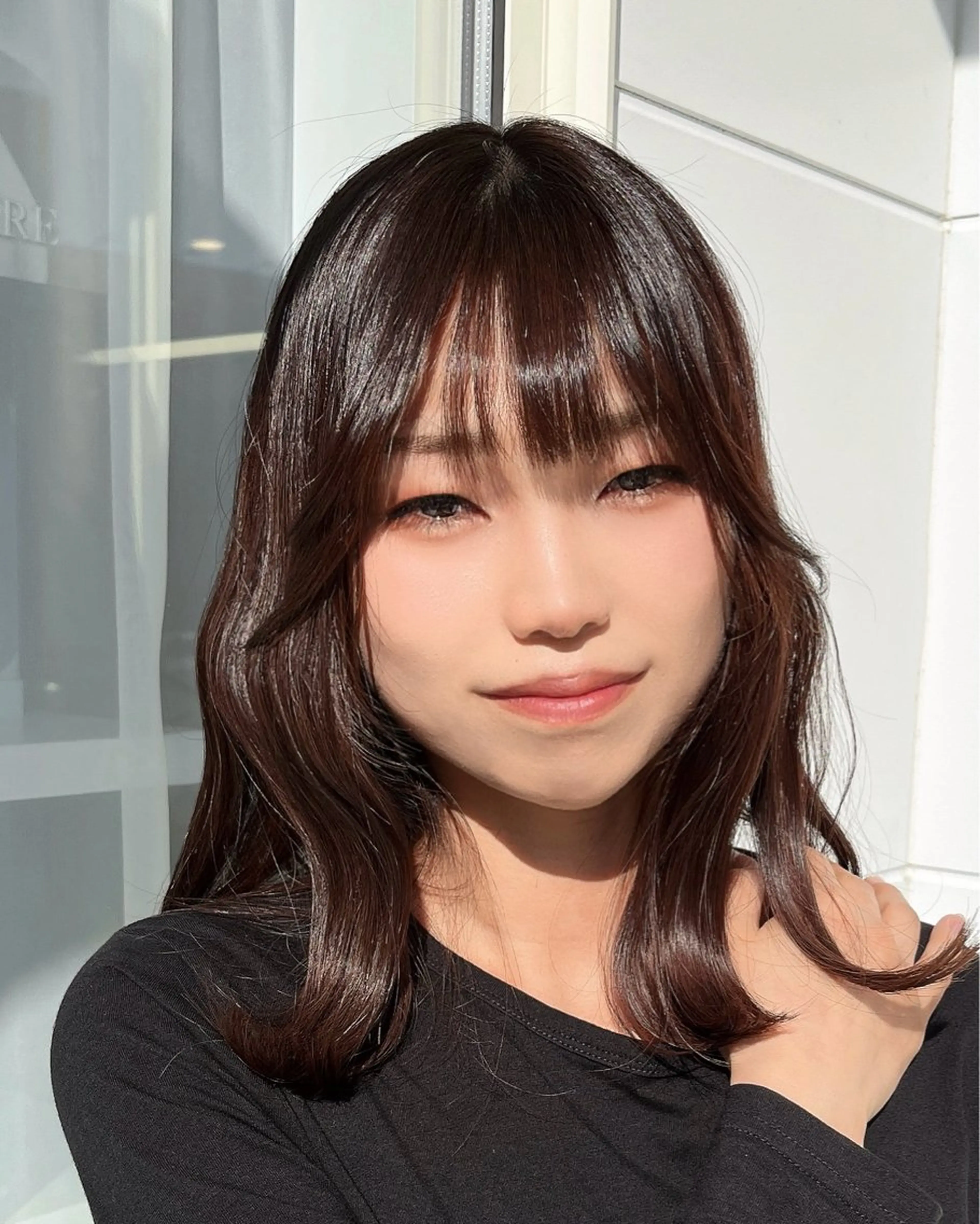 セミロング MIZUKI🫧ྀི 韓国ヘアAFLOATのヘアスタイル