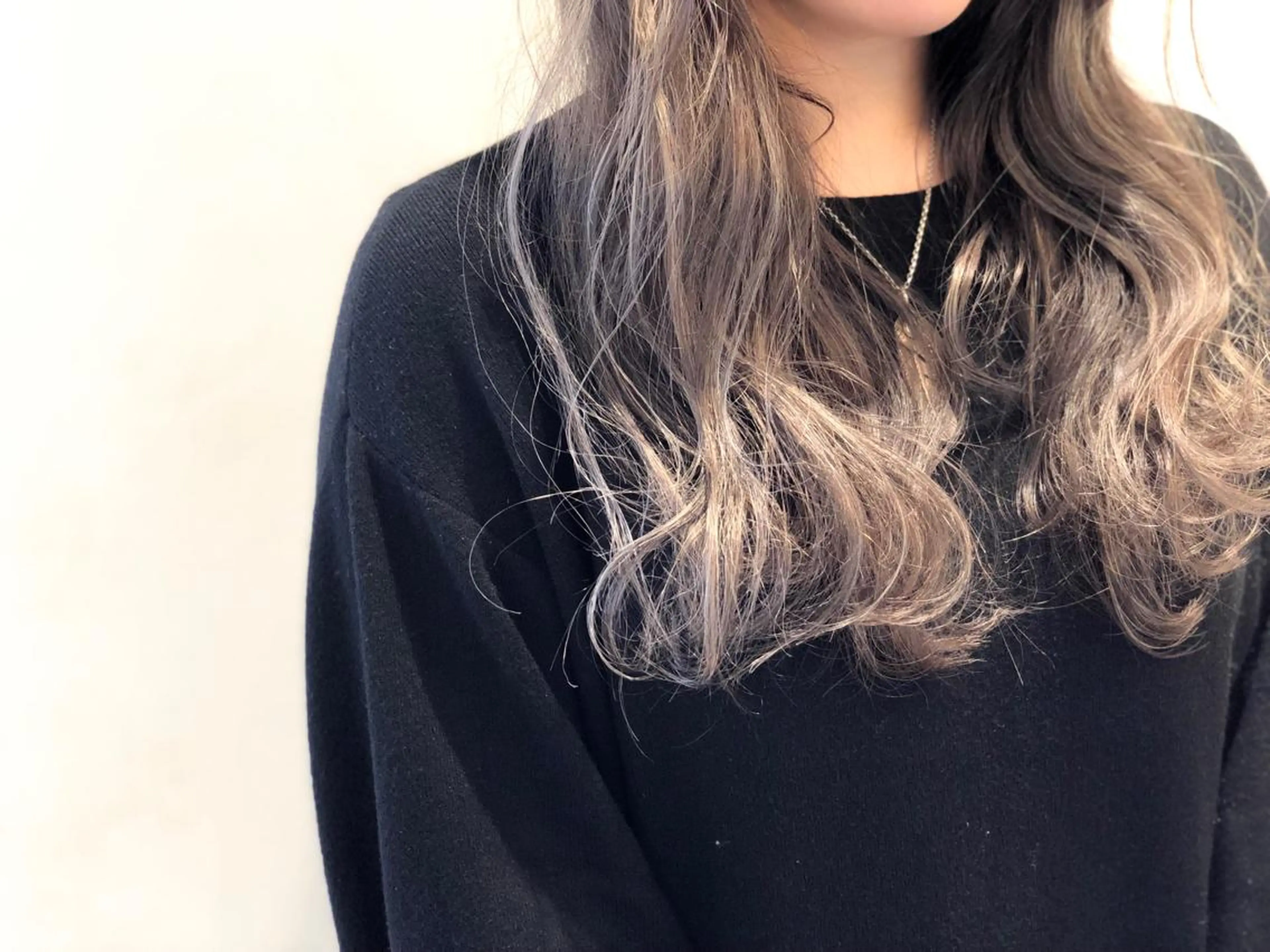 ロング カラー ヘアアレンジ グレージュ ハイライトカラー ハイライト ヘアカラー いしだ みさきのヘアスタイル