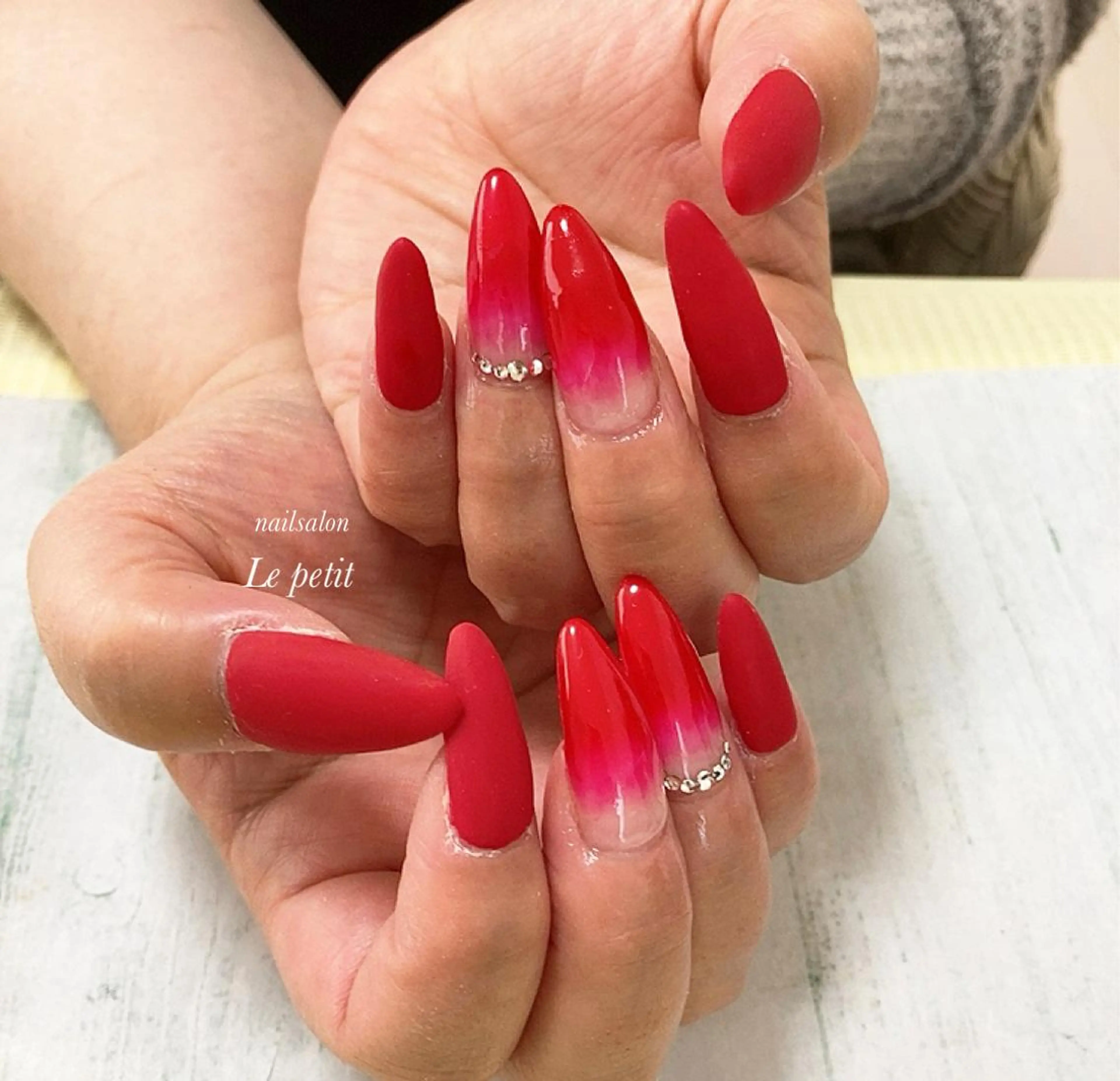 ネイル 石野 広佳のネイルデザイン