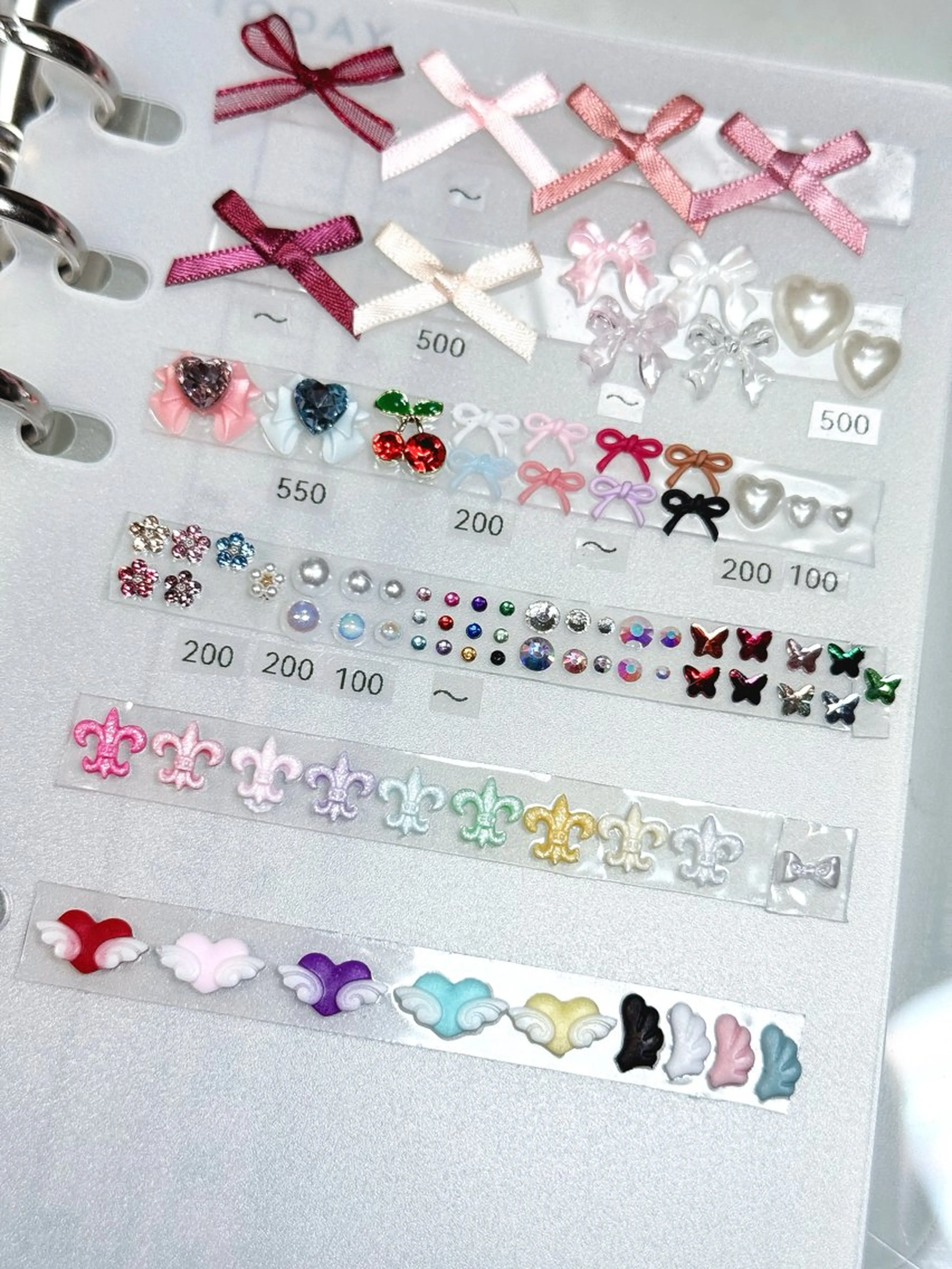 ネイル Nail salon Lycoris キキのネイルデザイン