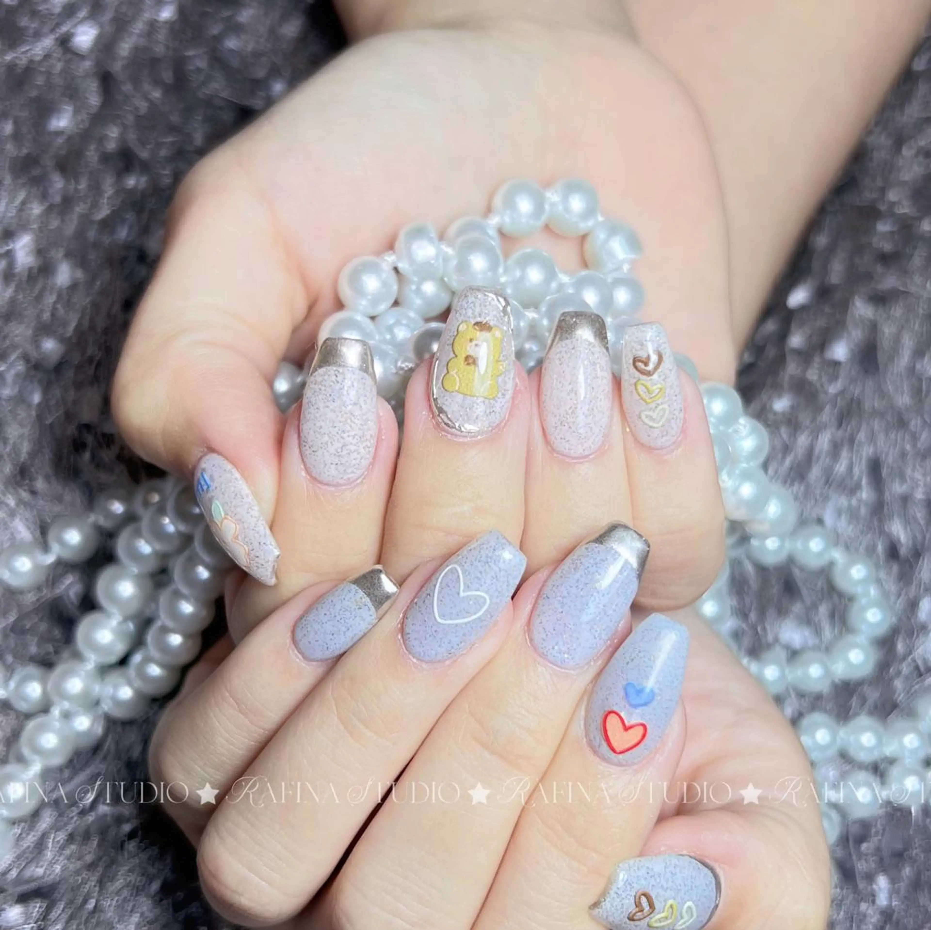 ネイル 玲央 YOYOのネイルデザイン