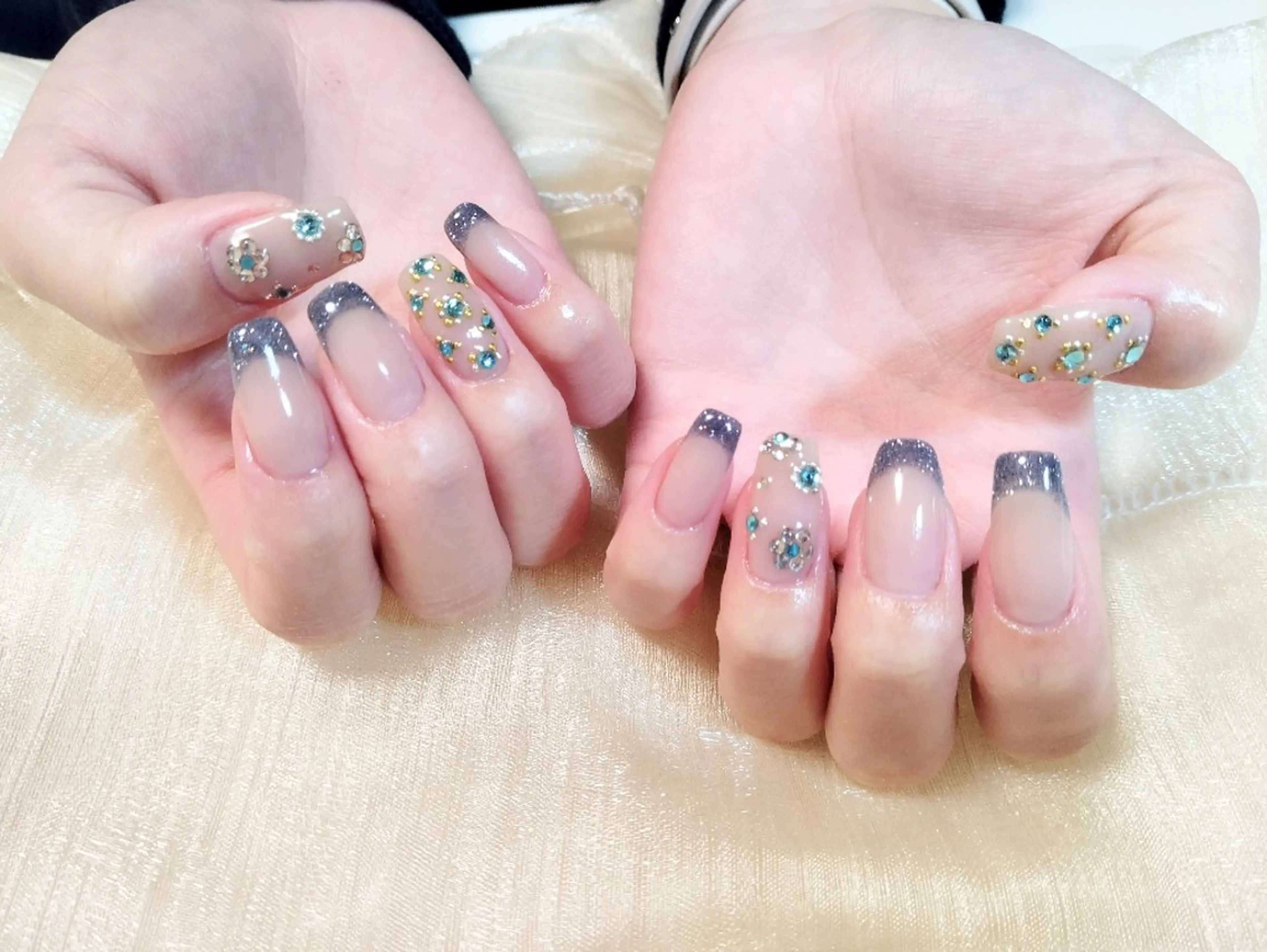 ネイル ハンドネイル ハンドケア ＤI'A ネイルサロンのネイルデザイン