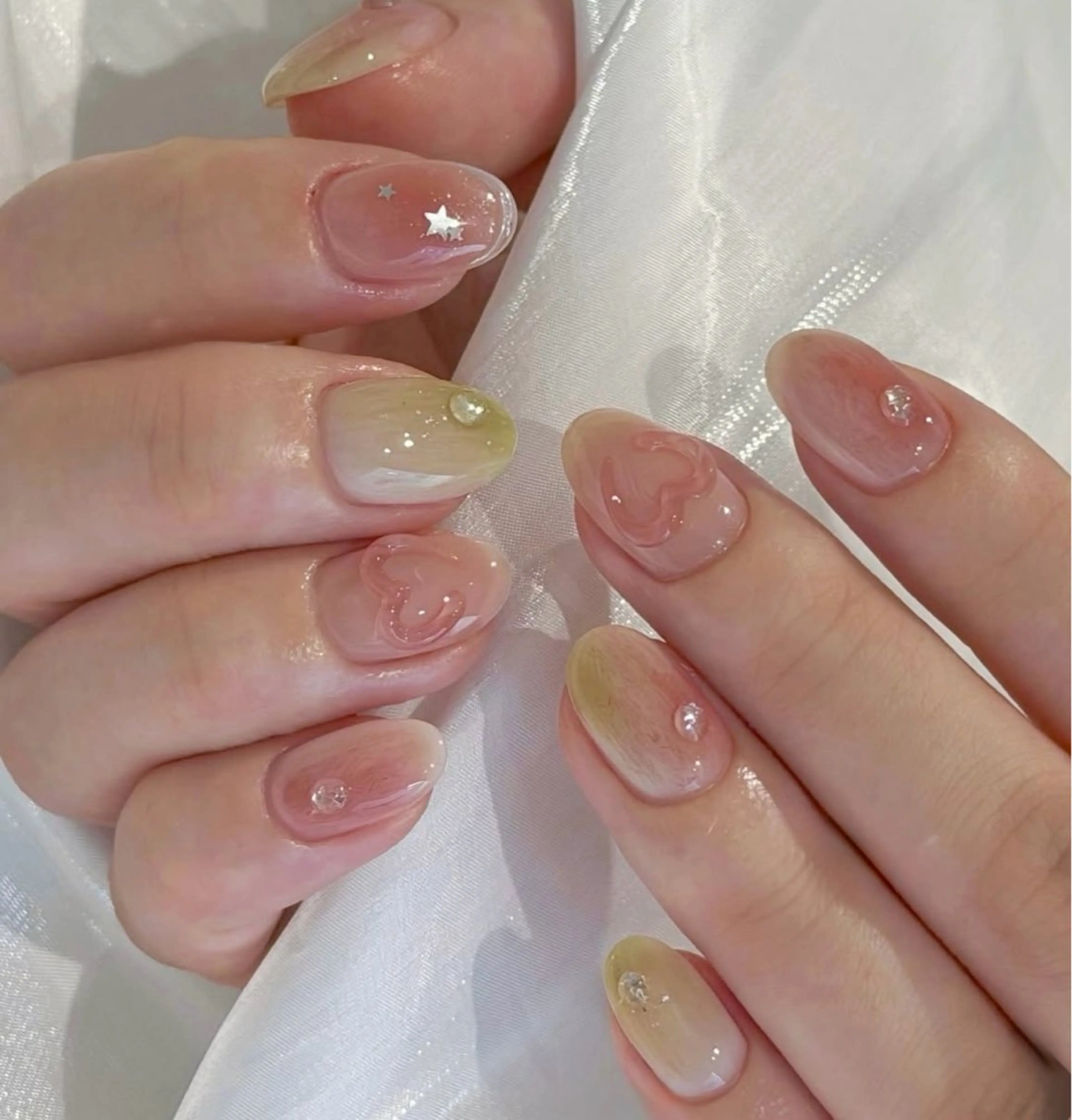 ネイル NailSalon✨ Écrinエクランのネイルデザイン