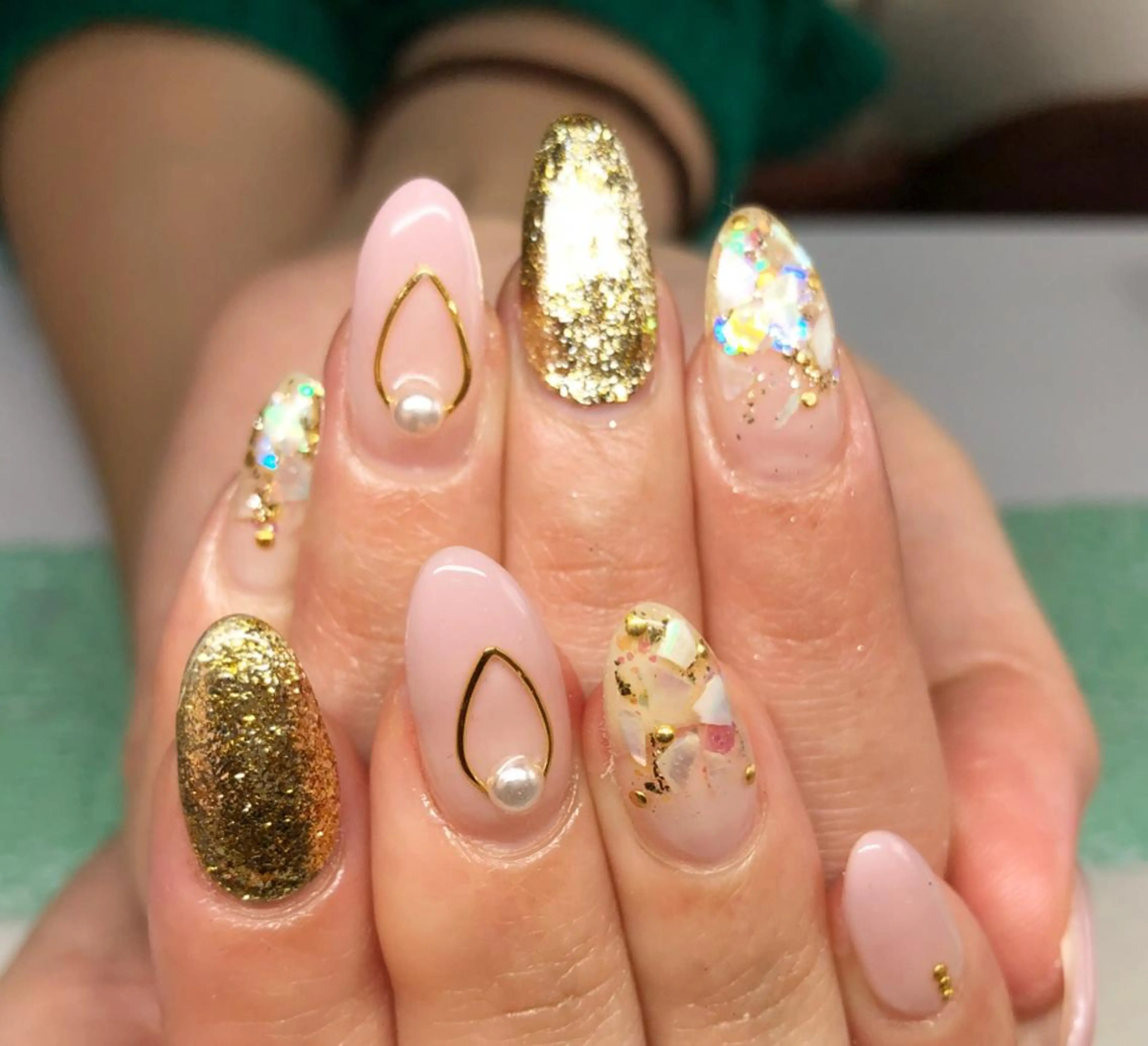 ネイル Li'leaNail AINAのネイルデザイン