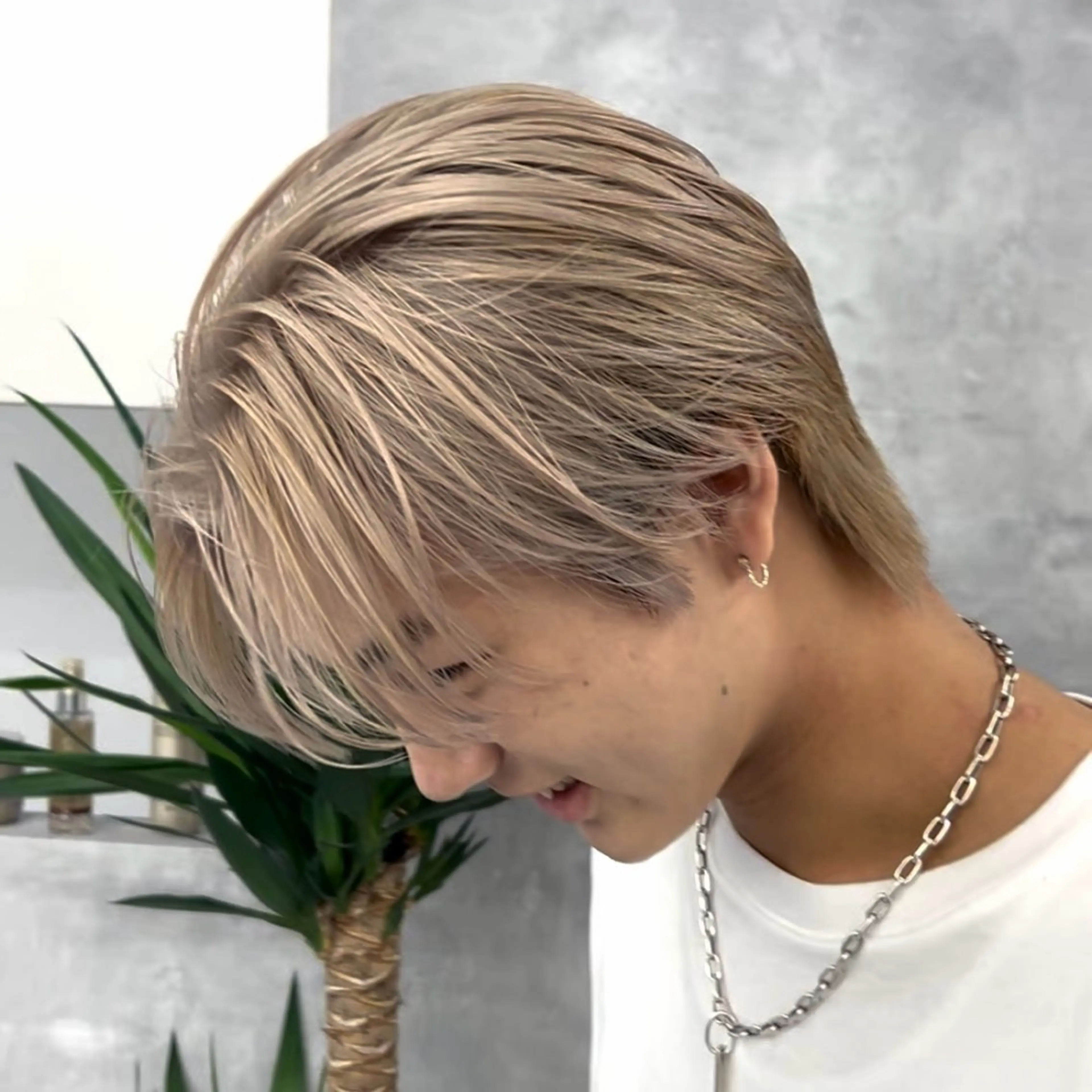 カラー メンズ ヘアカラー メンズハイライト／ メンズブリーチカラーのヘアスタイル