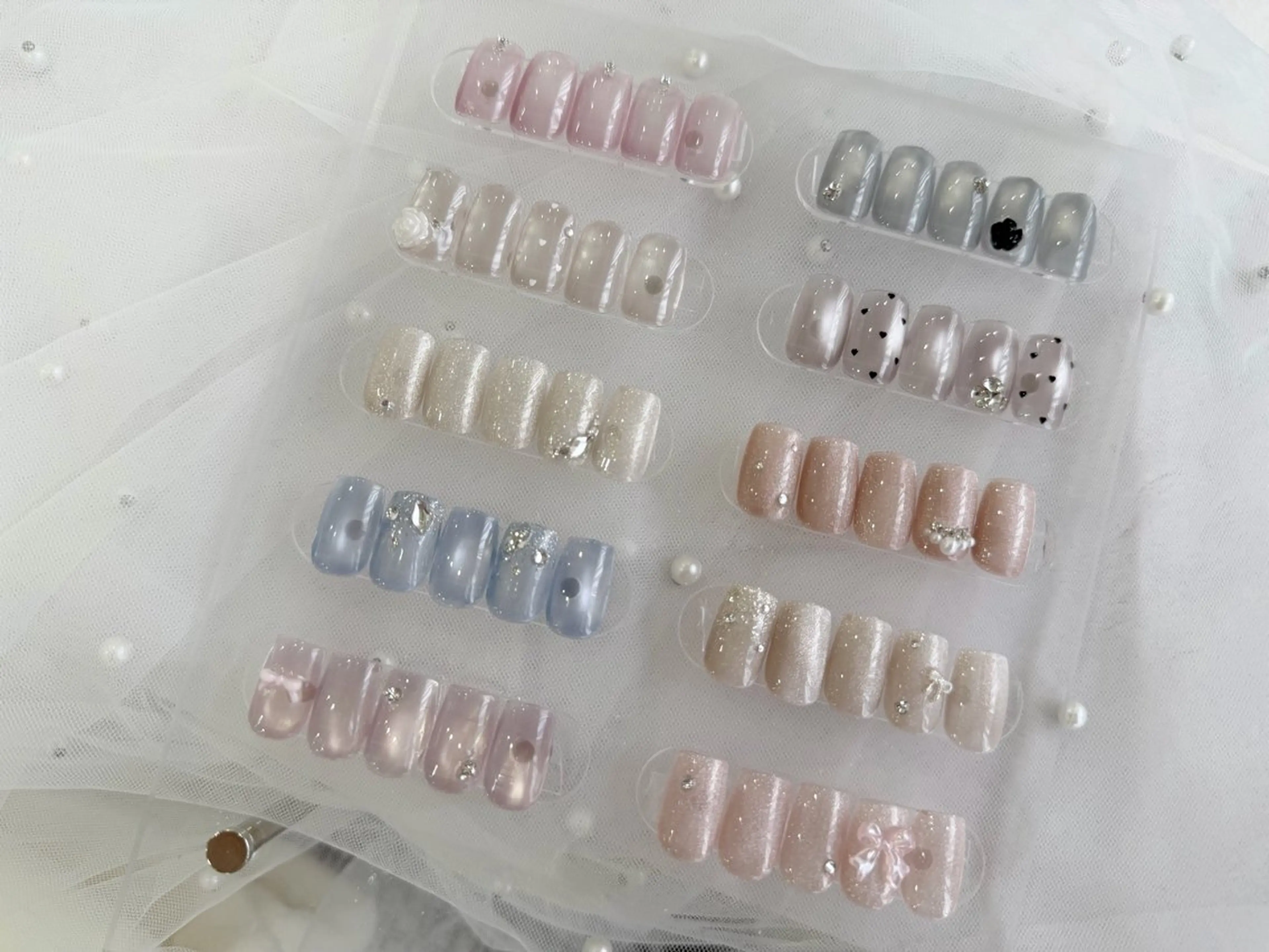 ネイル マグネットネイル Angel Gardenのネイルデザイン