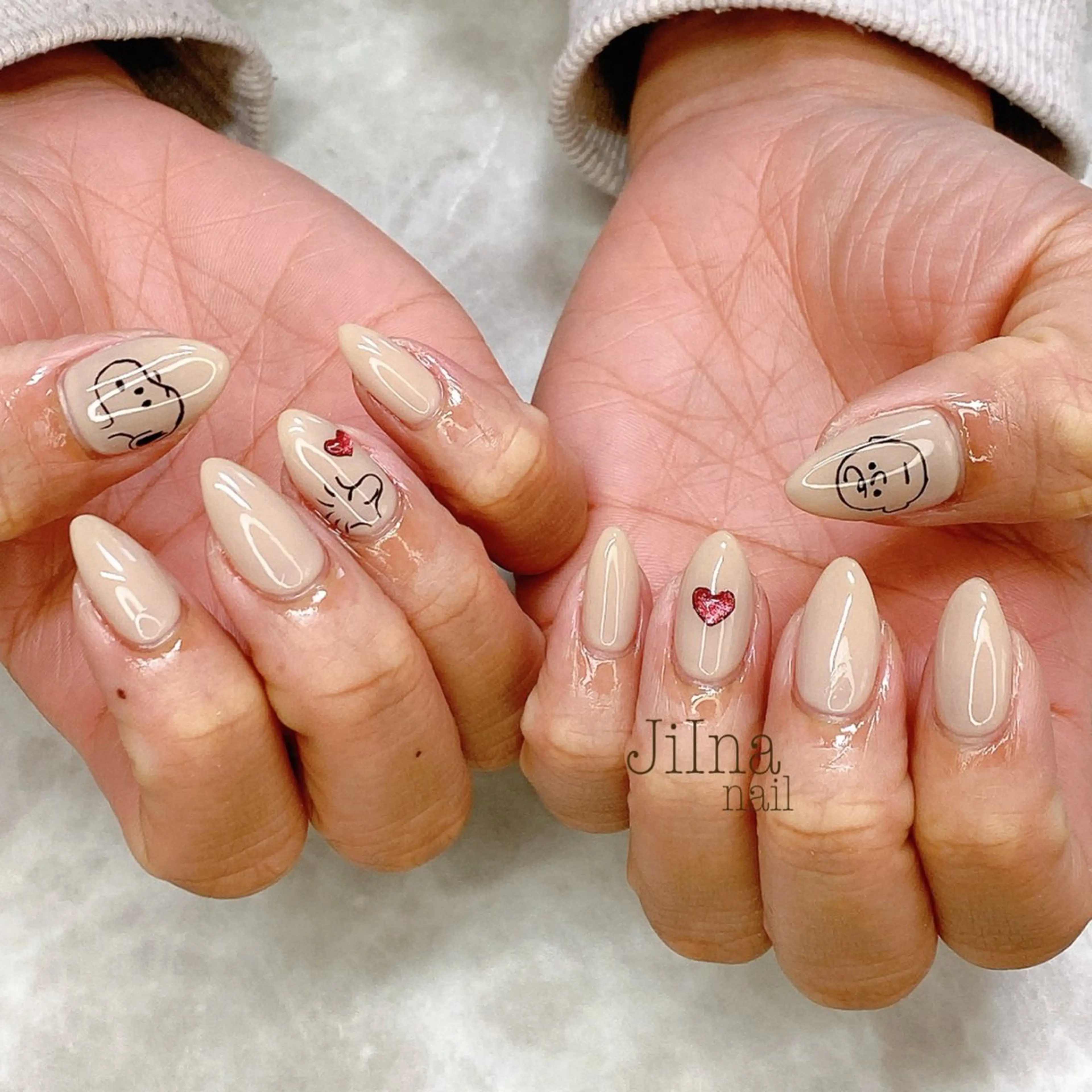 ネイル 持ち込み JiIna nailのネイルデザイン
