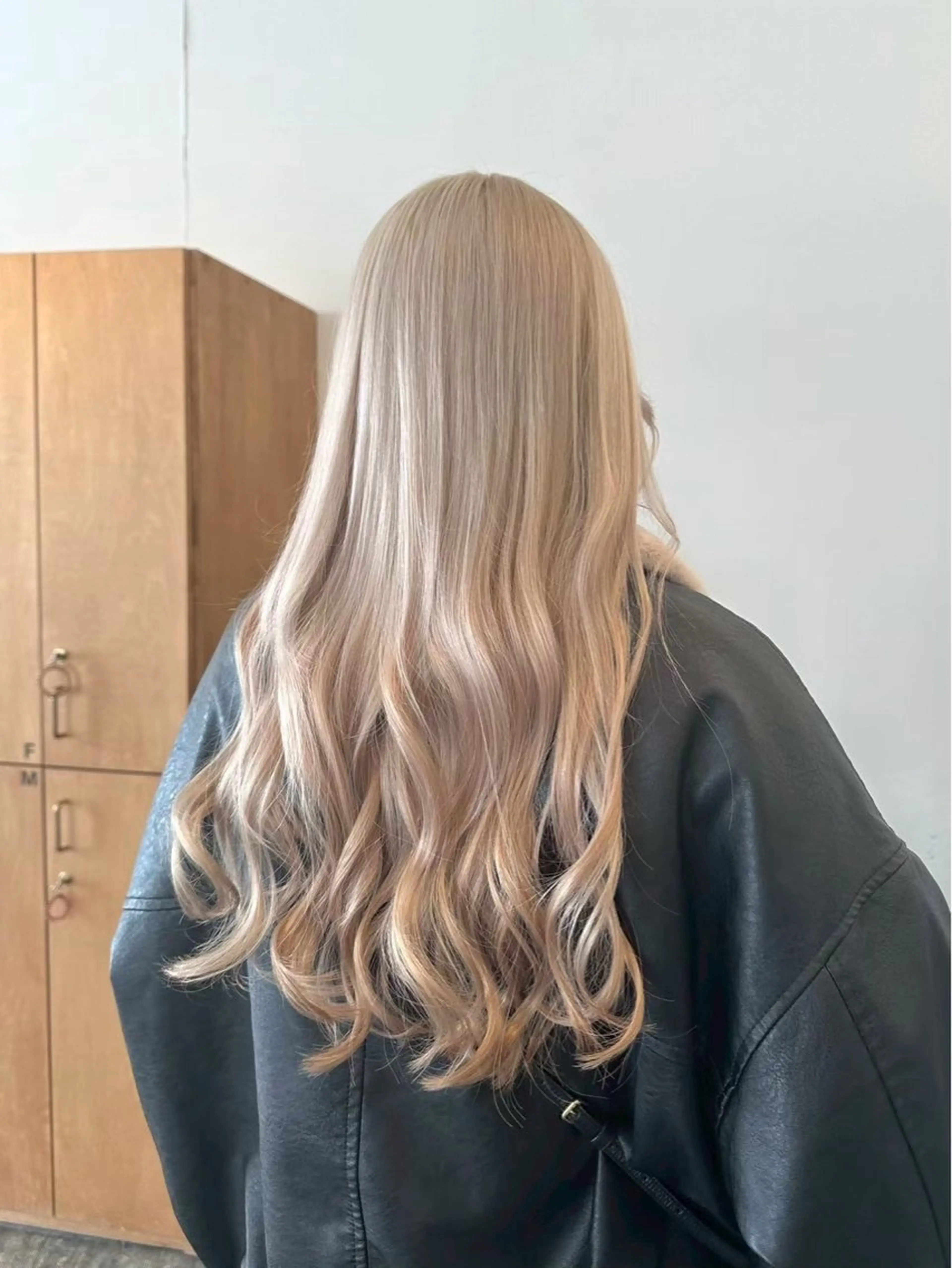 ロング ✨️ブリーチ特化✨️ 中山りくのヘアスタイル