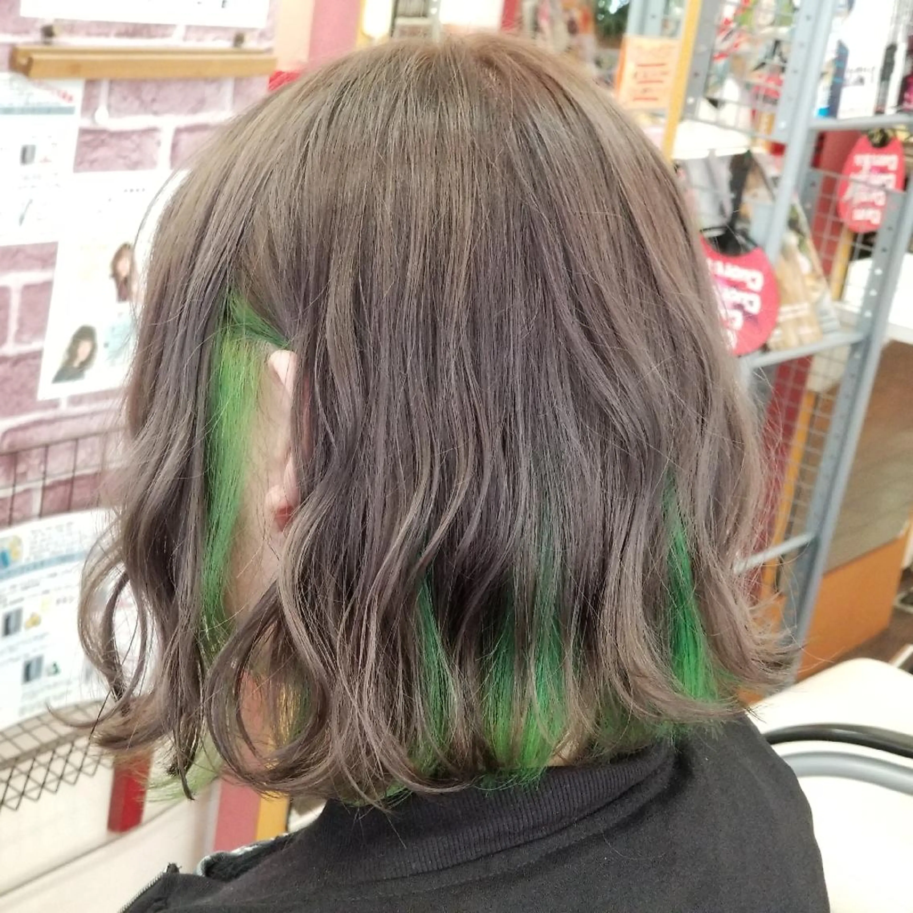 ミディアム カラー ブリーチ グレージュ ボブ 植田 /エクステ /ブリーチ/髪質改善のヘアスタイル