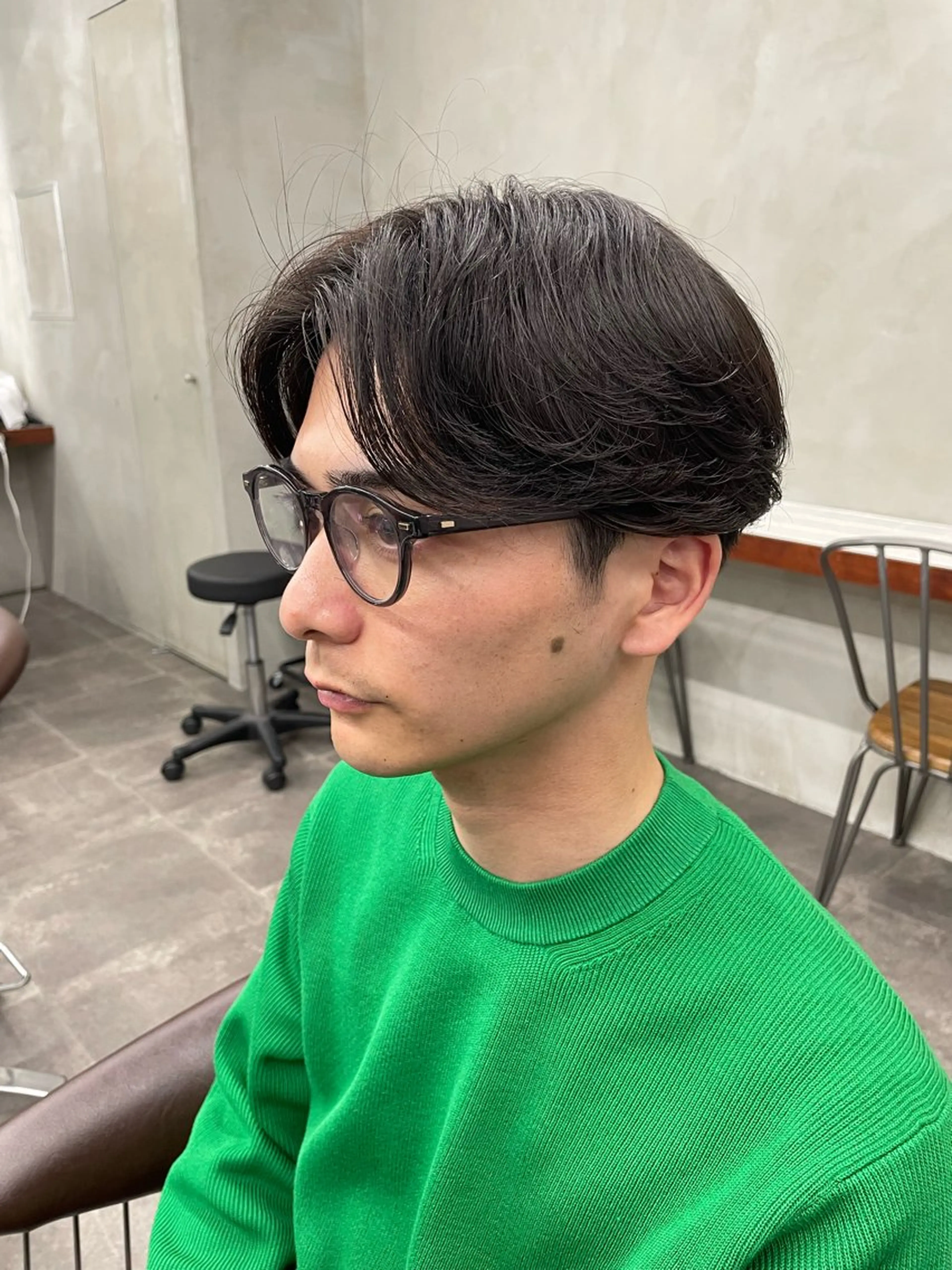 ショート パーマ メンズ 豊崎 佑輔のヘアスタイル