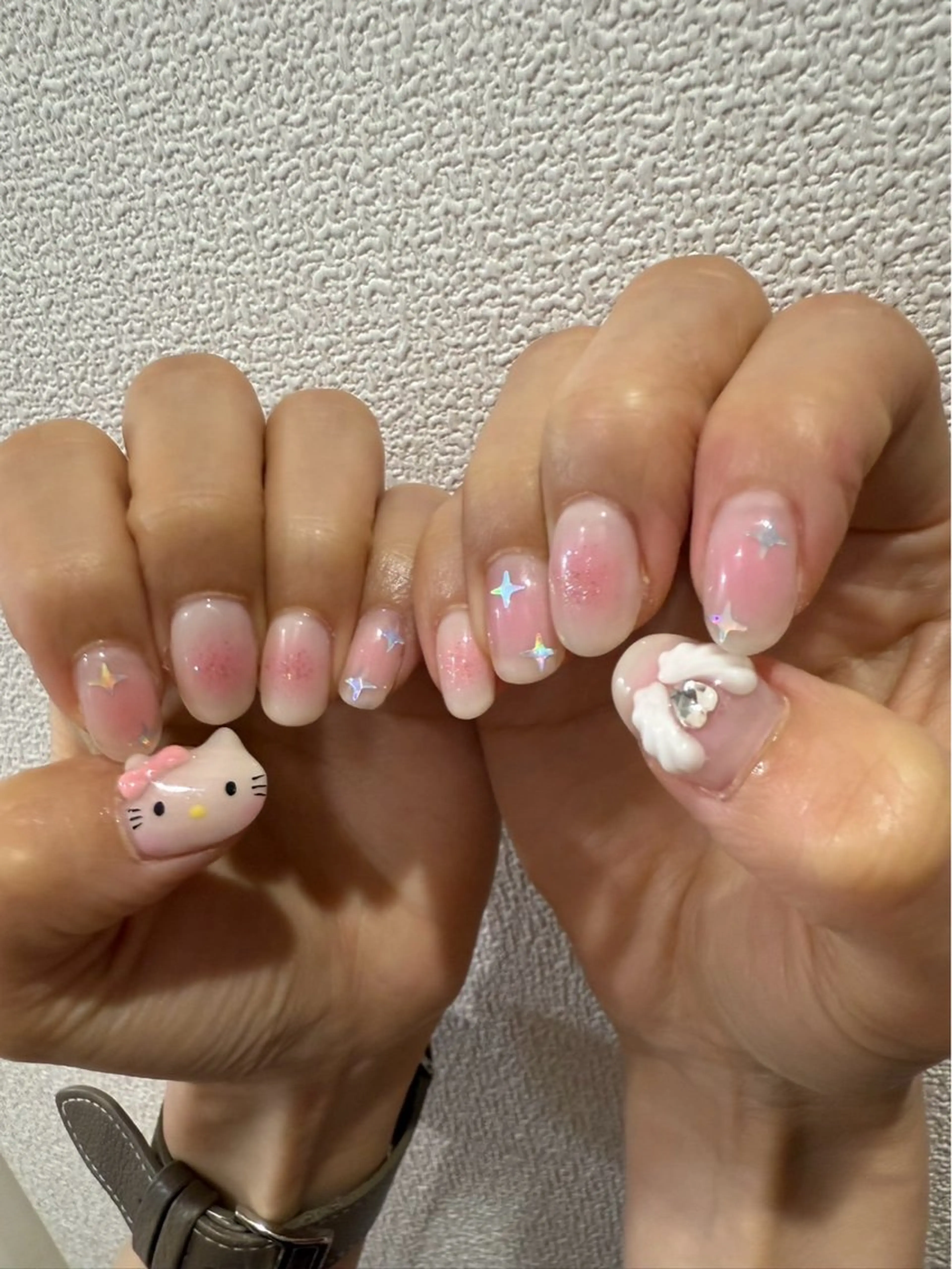 ネイル マグネットネイル オフィスネイル 夏ネイル ハンドネイル 13日3980円‼️ マグもデザインも◎のネイルデザイン