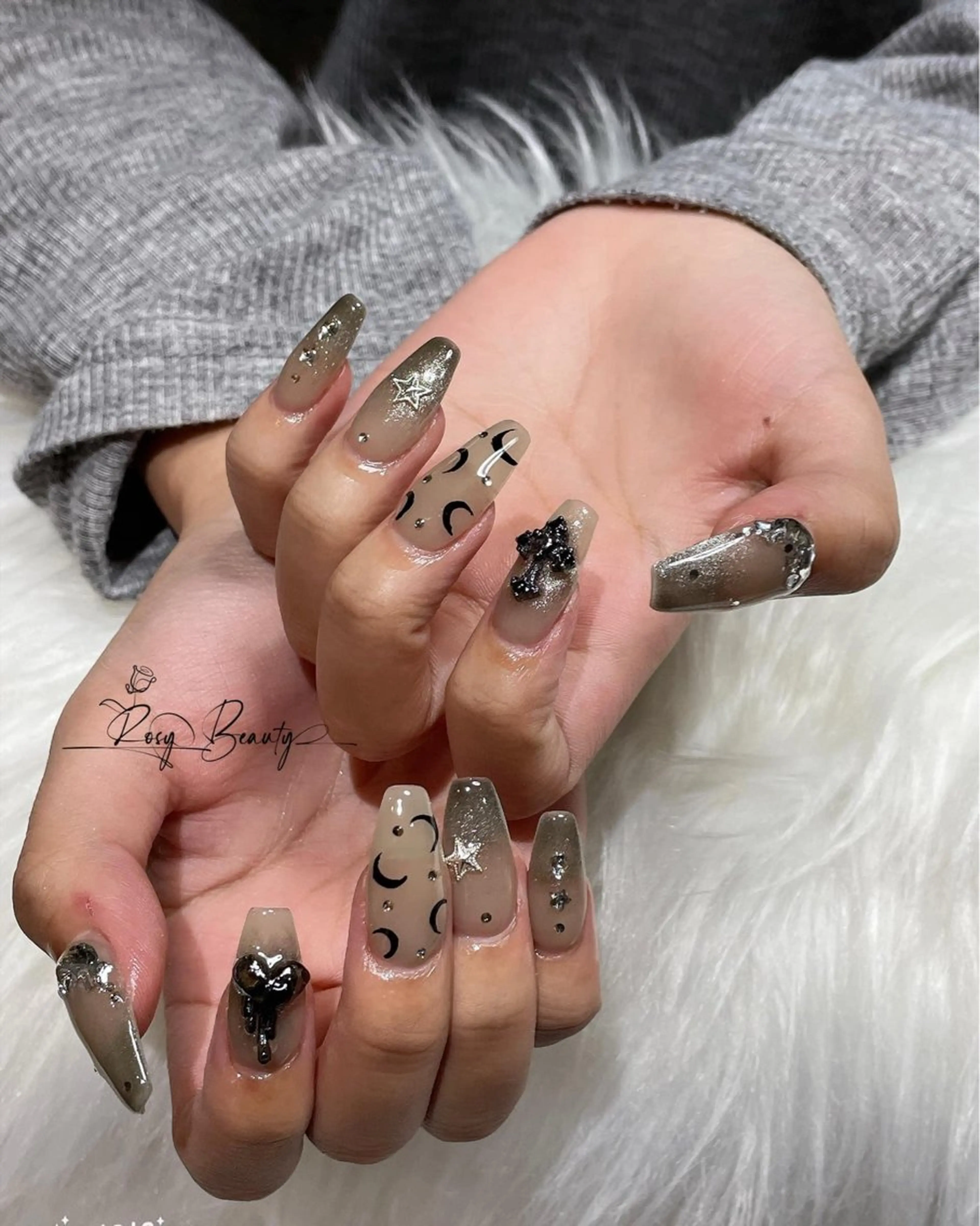 ネイル ハンドネイル RosyBeauty Salon所属・RosyBeauty Salonのネイルデザイン