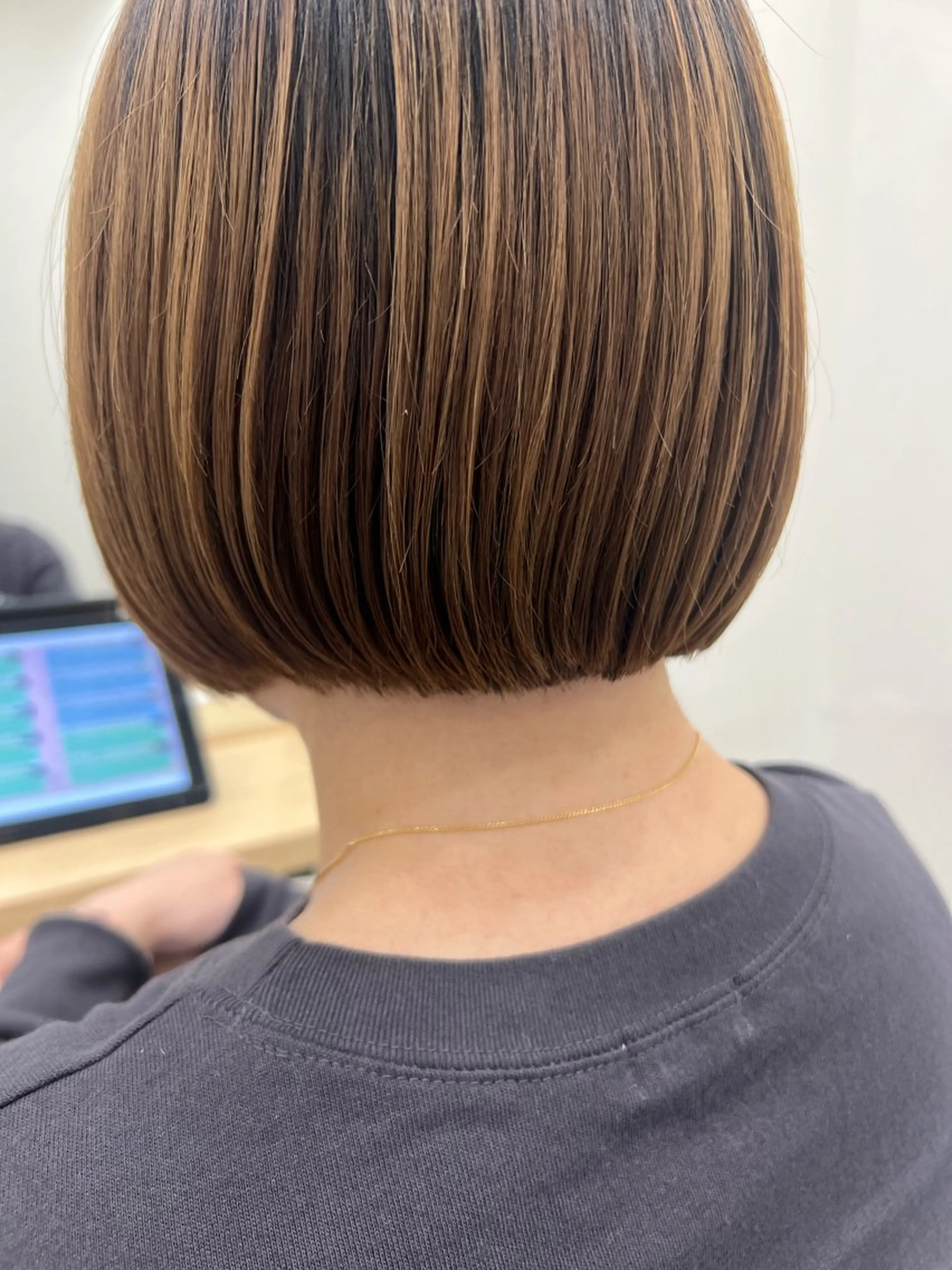 ショート ボブ 疋田 伽菜子のヘアスタイル