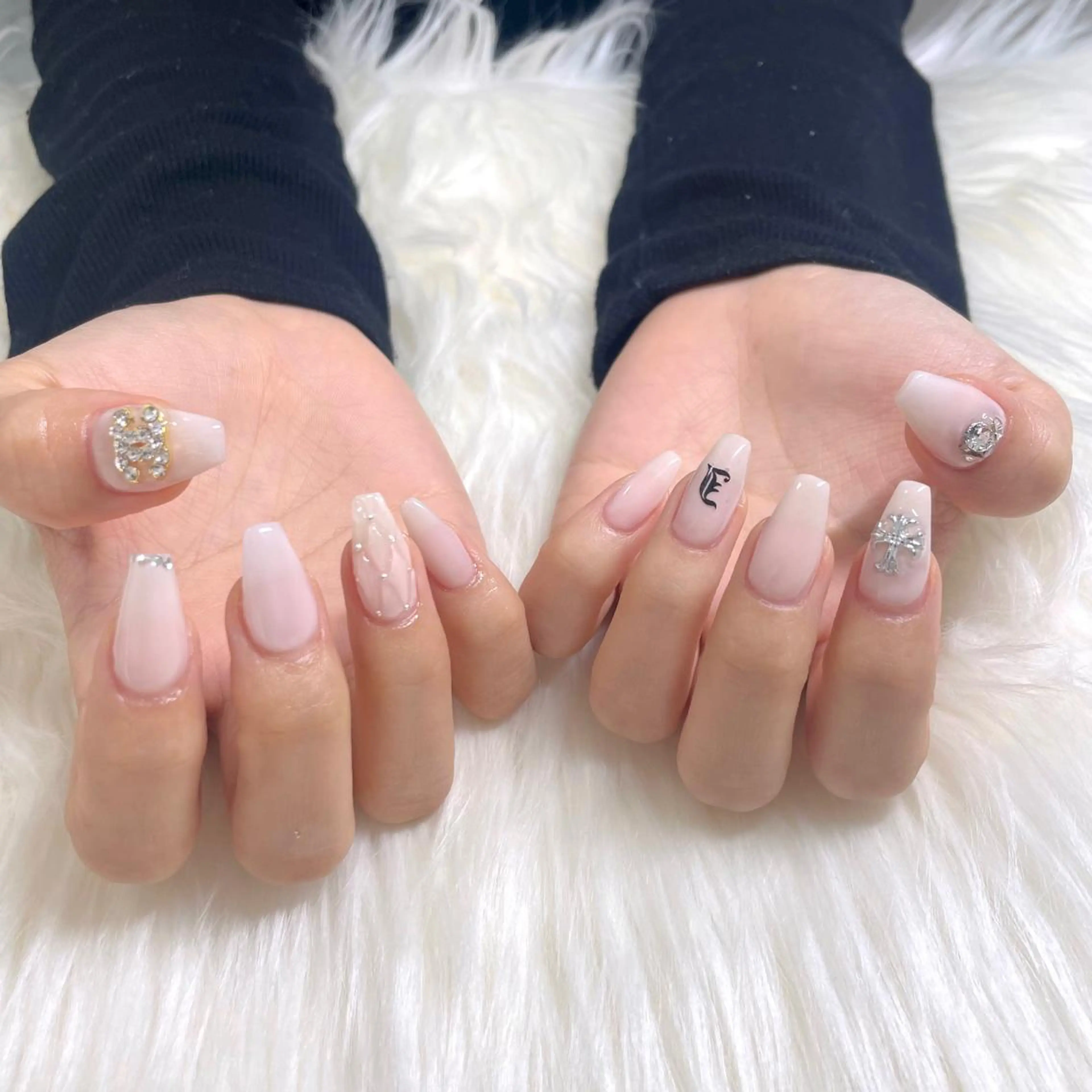 ネイル Sii nail 🤍SAKIのネイルデザイン