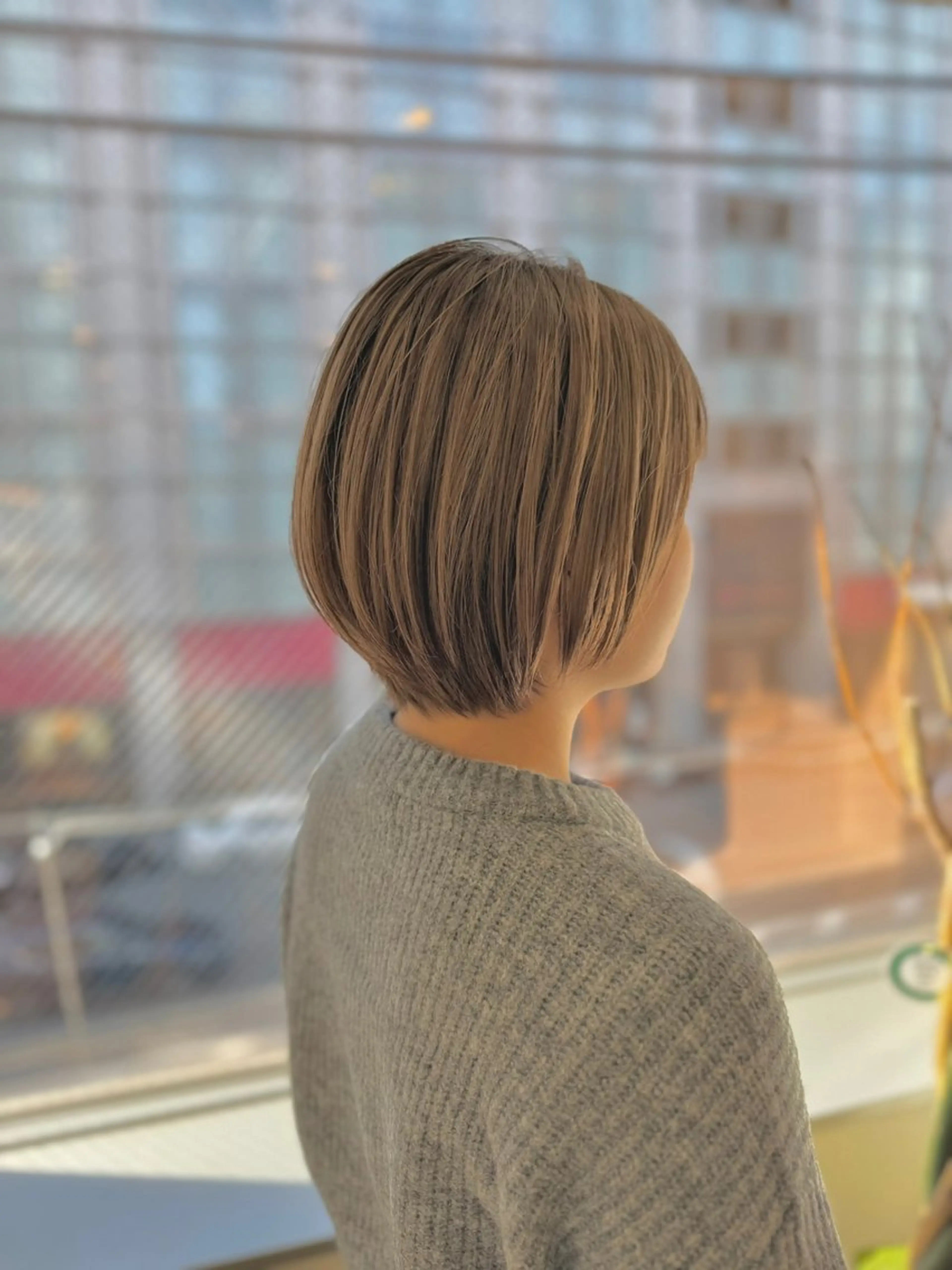 ショート カラー ブリーチ ハイトーンカラー カット ヘアカラー トリートメント 竜太/髪質改善カラ ー/似合わせカットのヘアスタイル