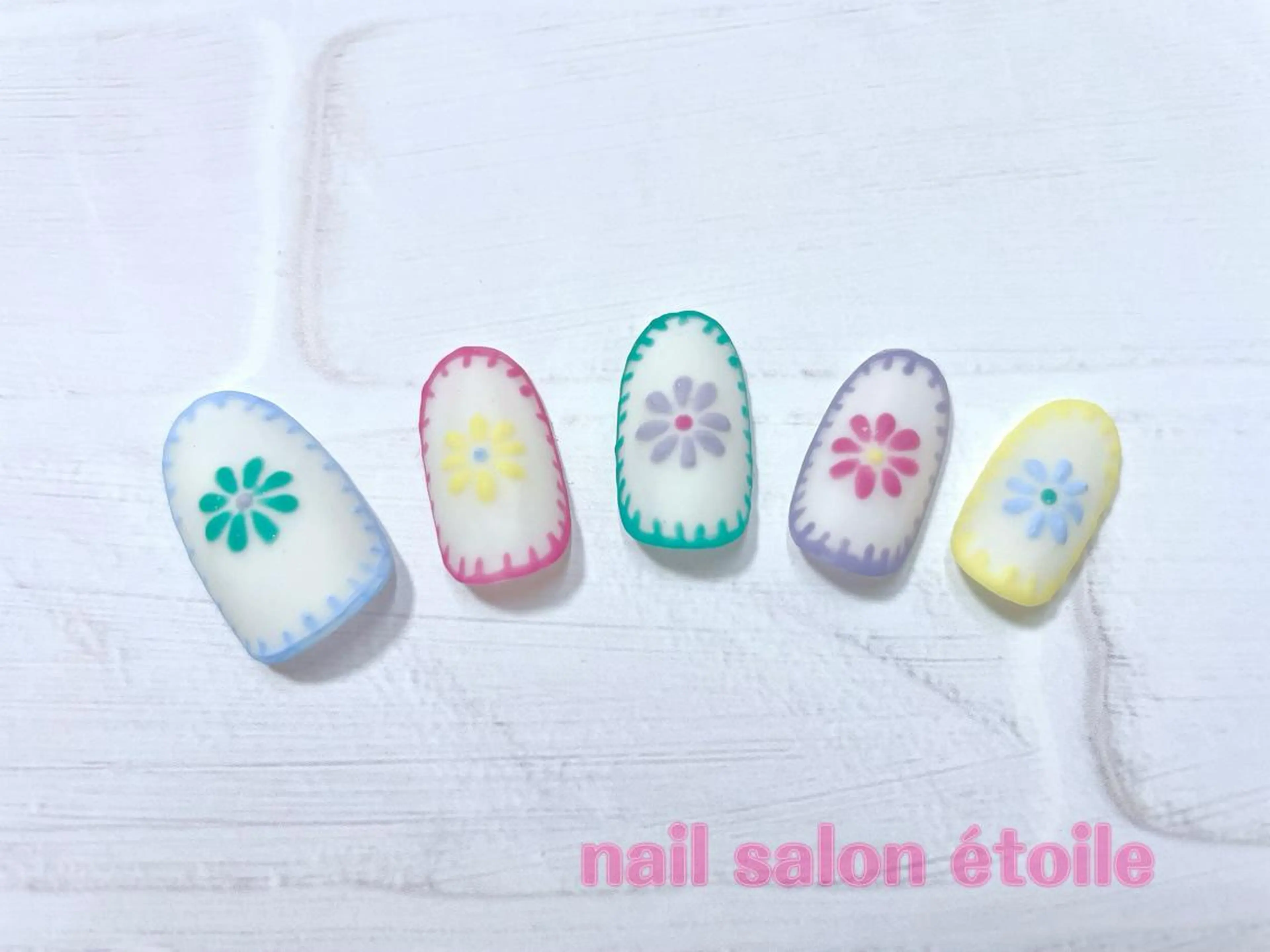 ネイル フラワーネイル ジェルネイル ハンドネイル nail salon étoileのネイルデザイン