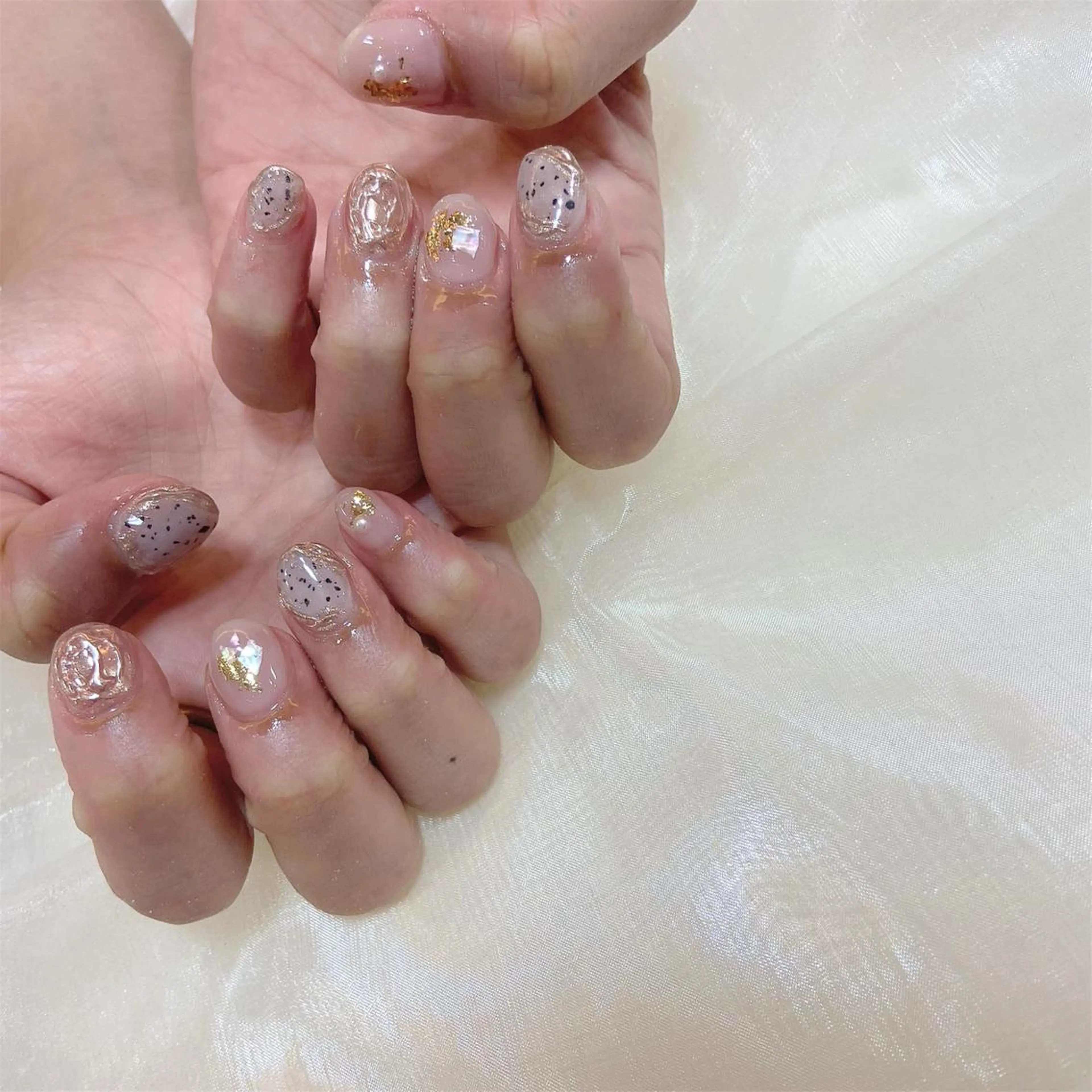 ネイル ハンドネイル 𝕄𝕚𝕪𝕦🤍 自由が丘⌇パラジェルのネイルデザイン