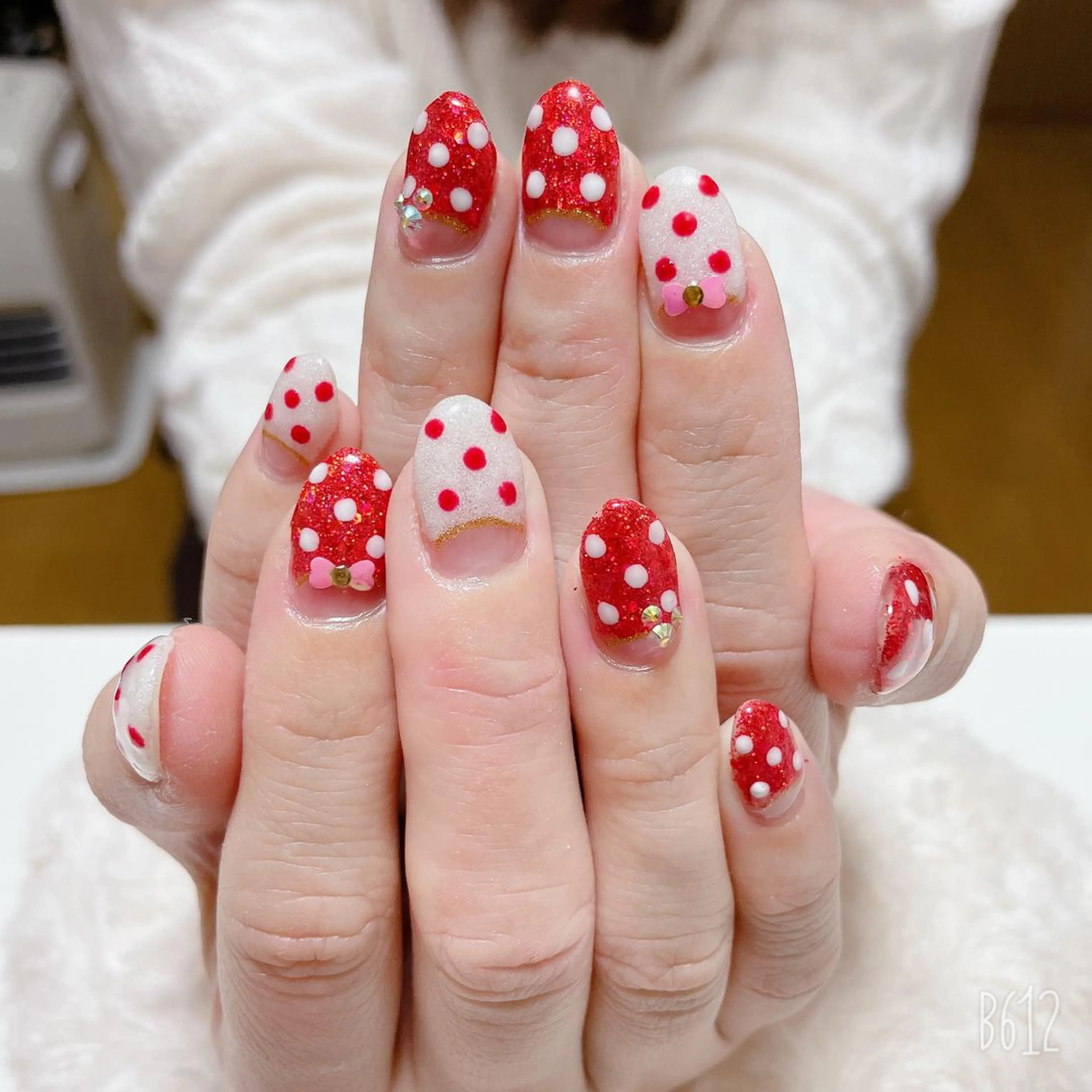 ネイル The Best Beauty受付担当のヘアスタイル