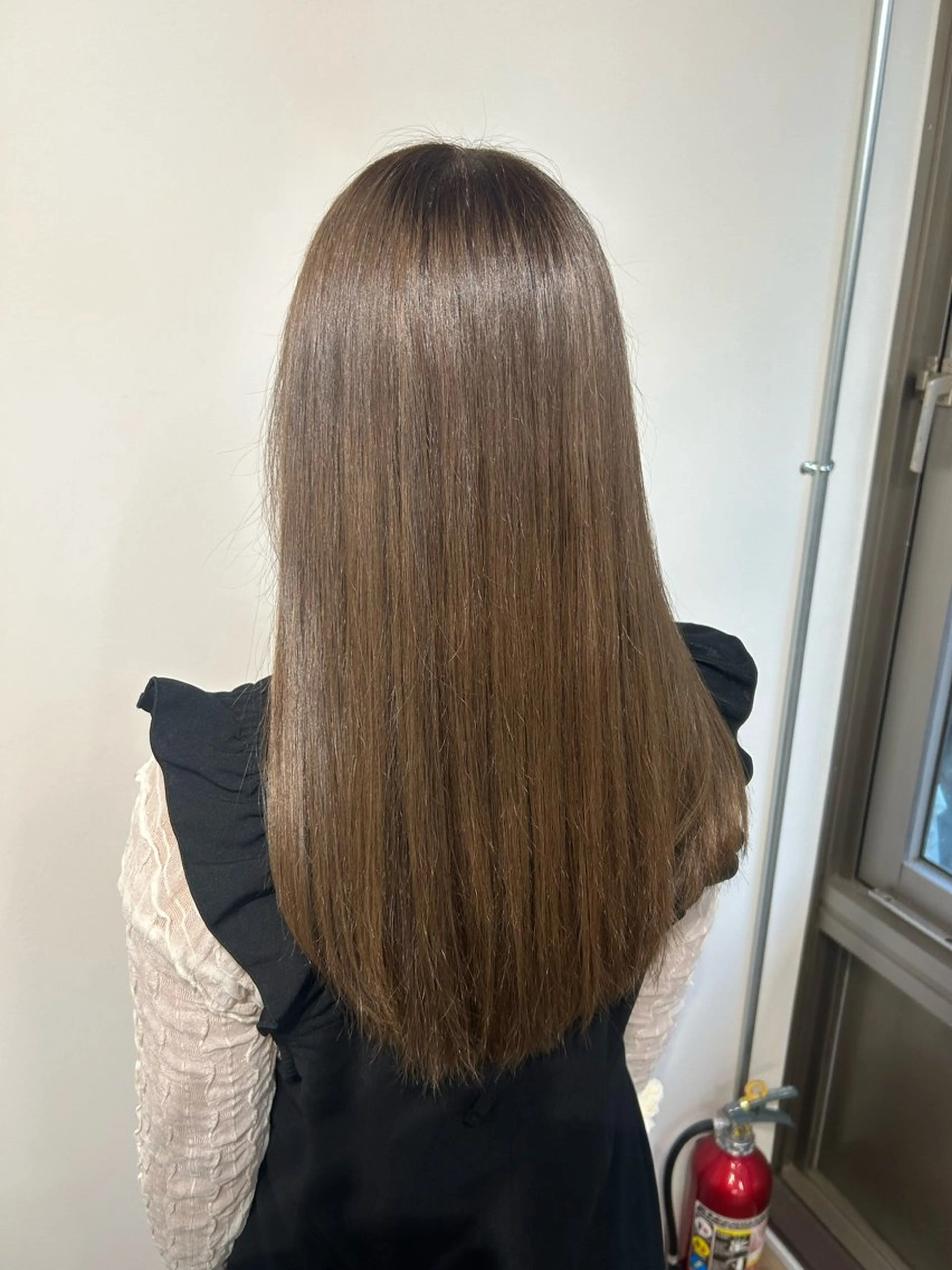 カラー ヘアカラー トリートメント ベージュ/ダブルカラ ー/新潟駅/青柳萌果のヘアスタイル