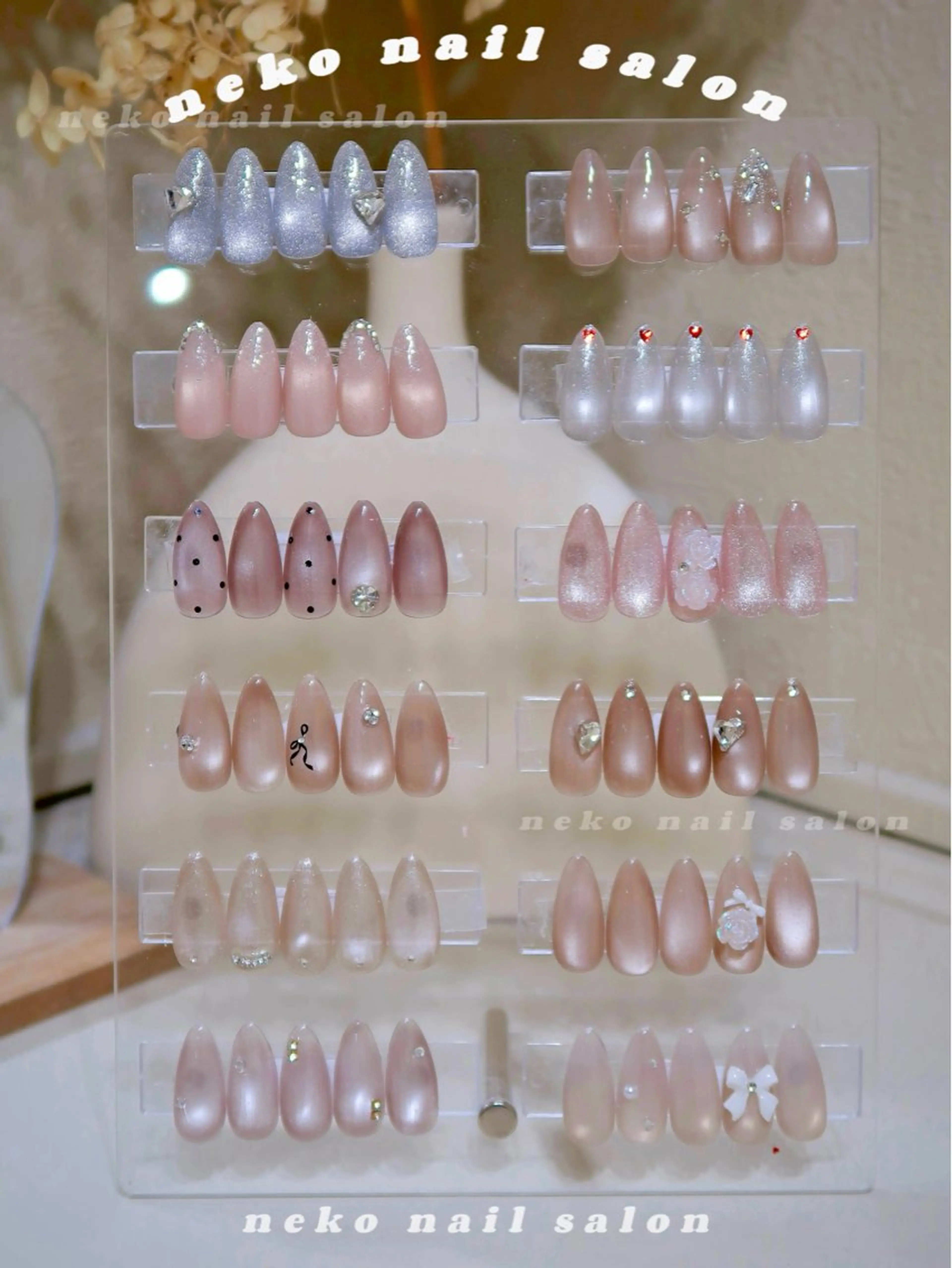 秋冬マグネット定額ネイルの写真