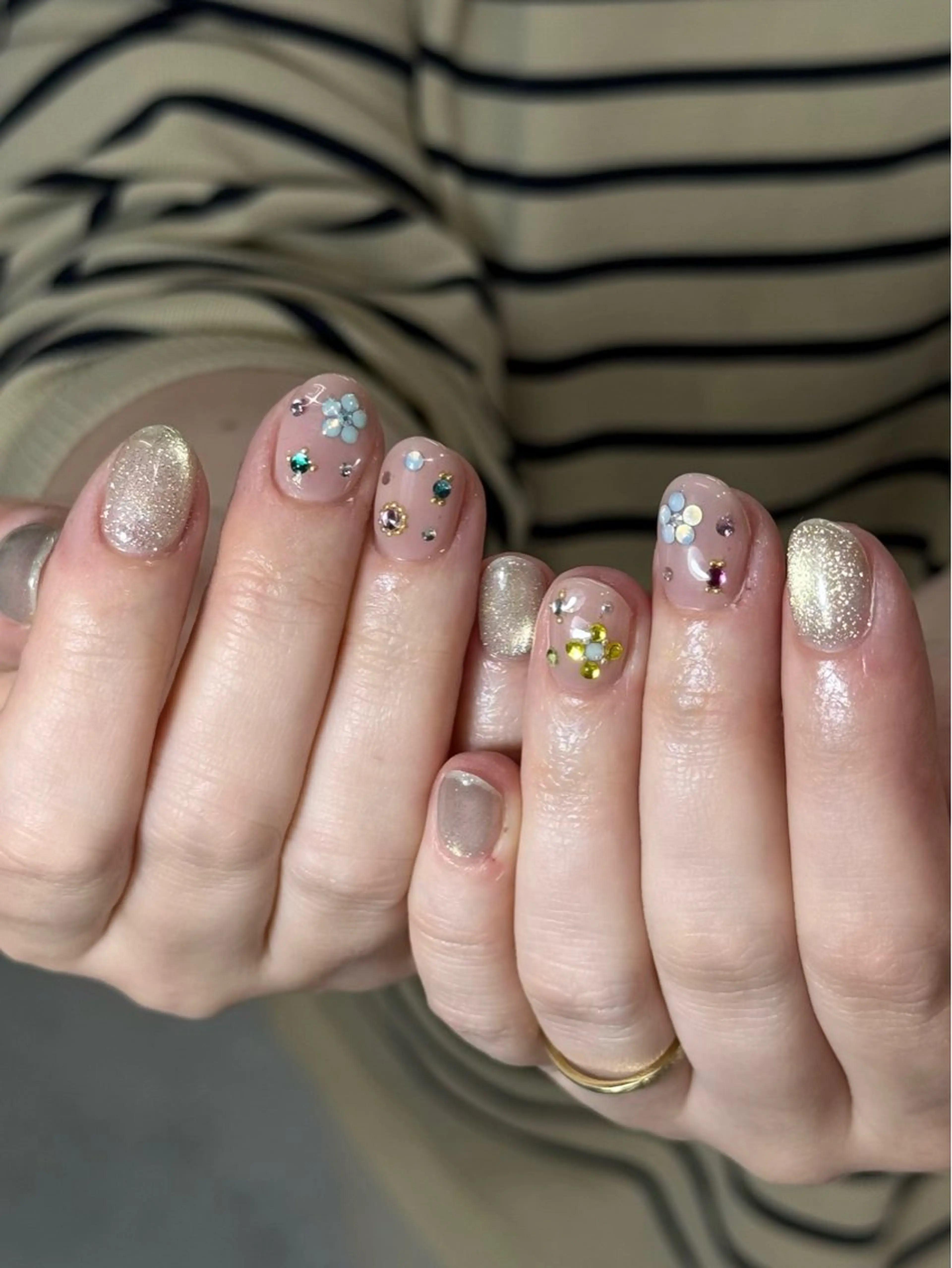 ネイル ハンドネイル MISATO ネイリスト福岡/薬院のネイルデザイン