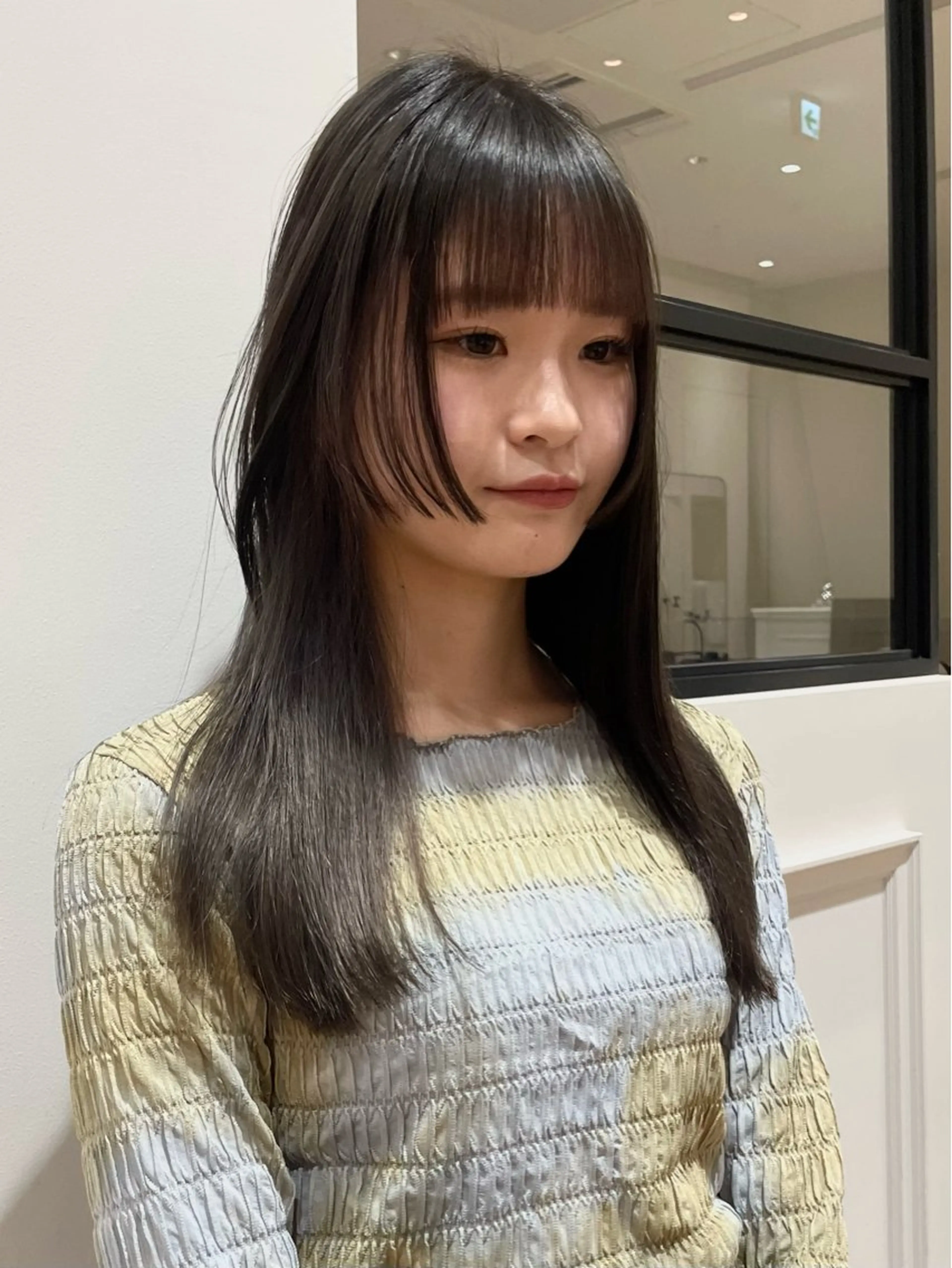 ロング カラー カット ヘアカラー ELLE salon サエのヘアスタイル