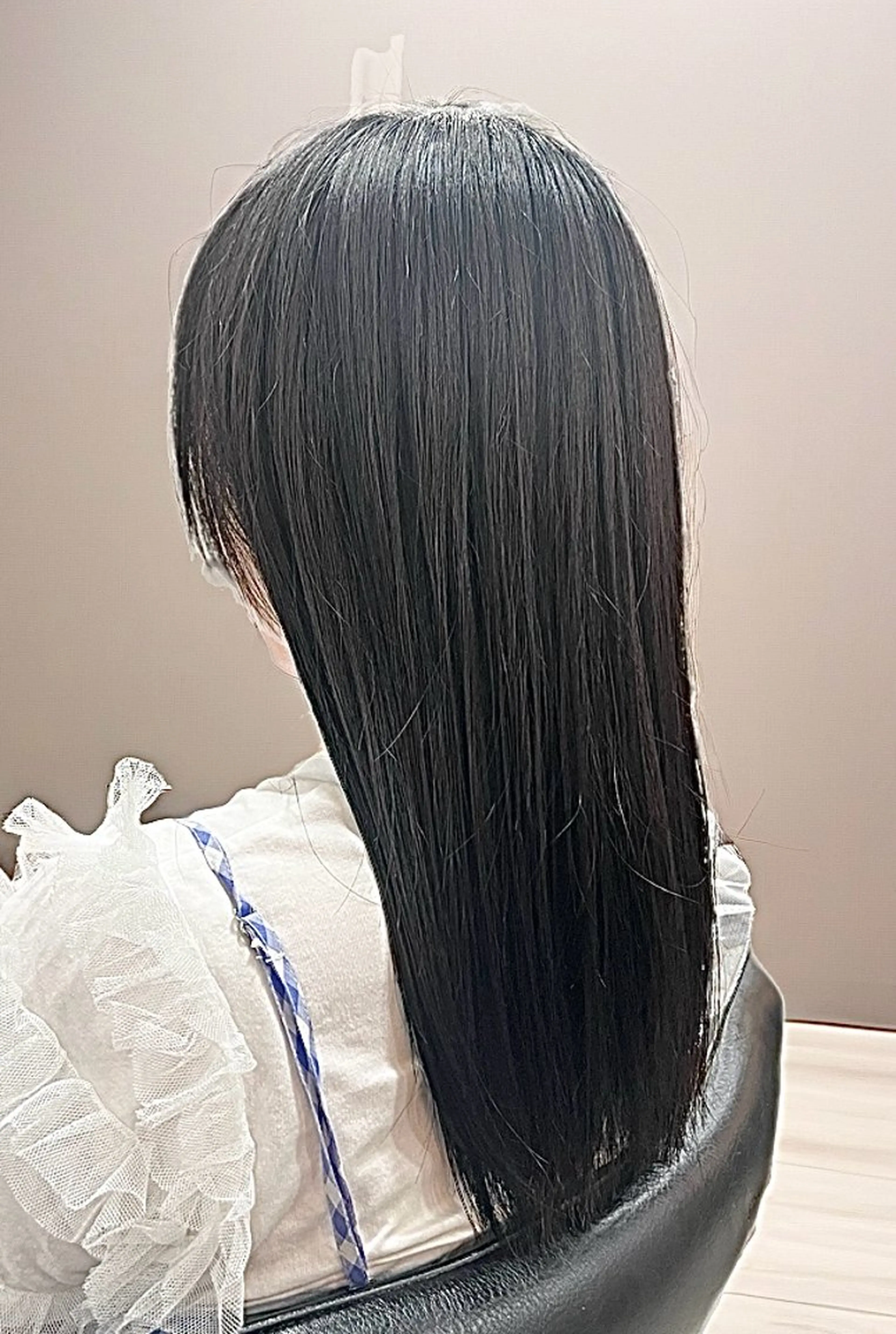 セミロング 髪質改善/ ツヤ髪カラー/高井のヘアスタイル