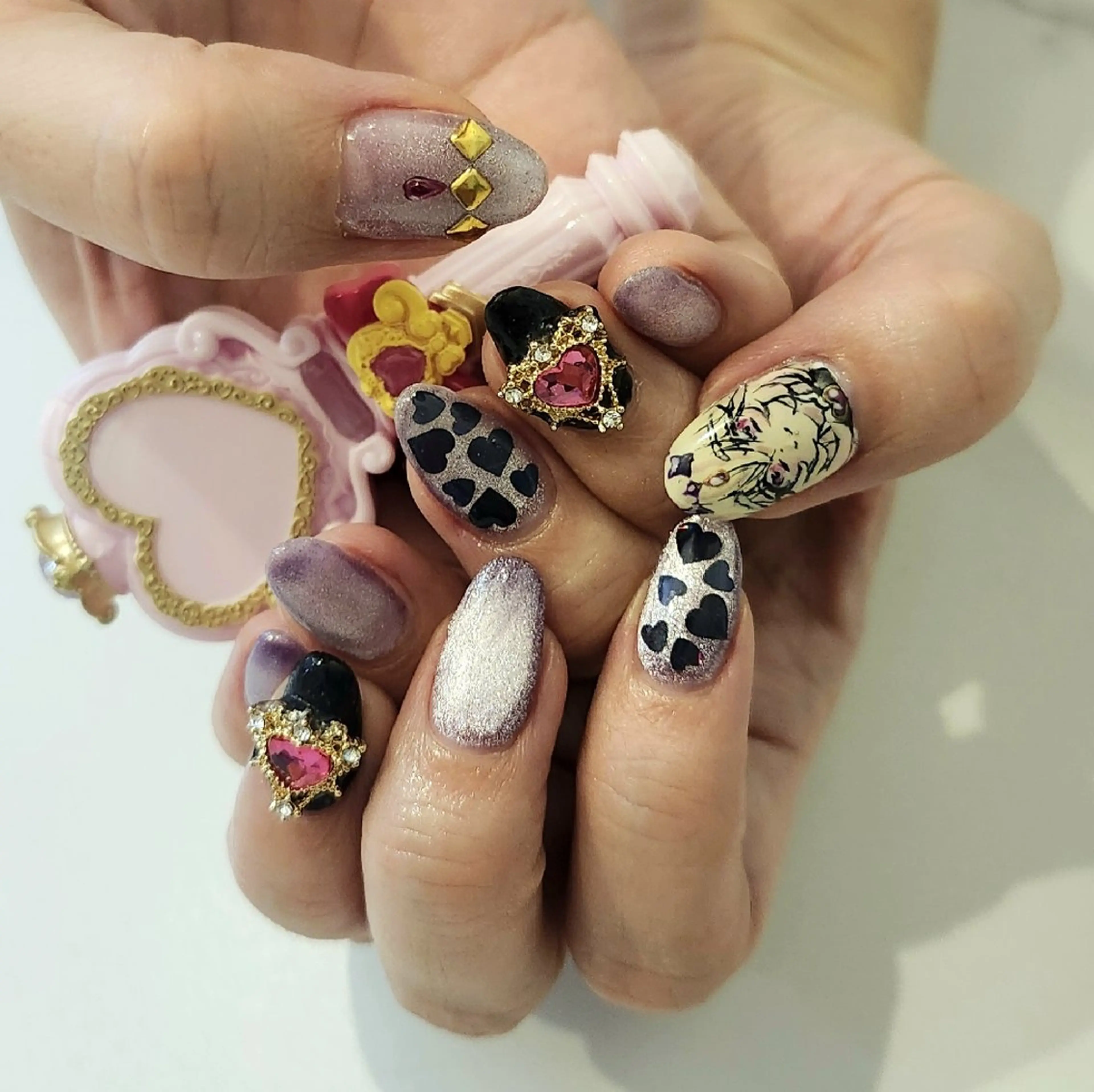ネイル マグネットネイル ハンドネイル Nail salon K TOMO西川越のネイルデザイン