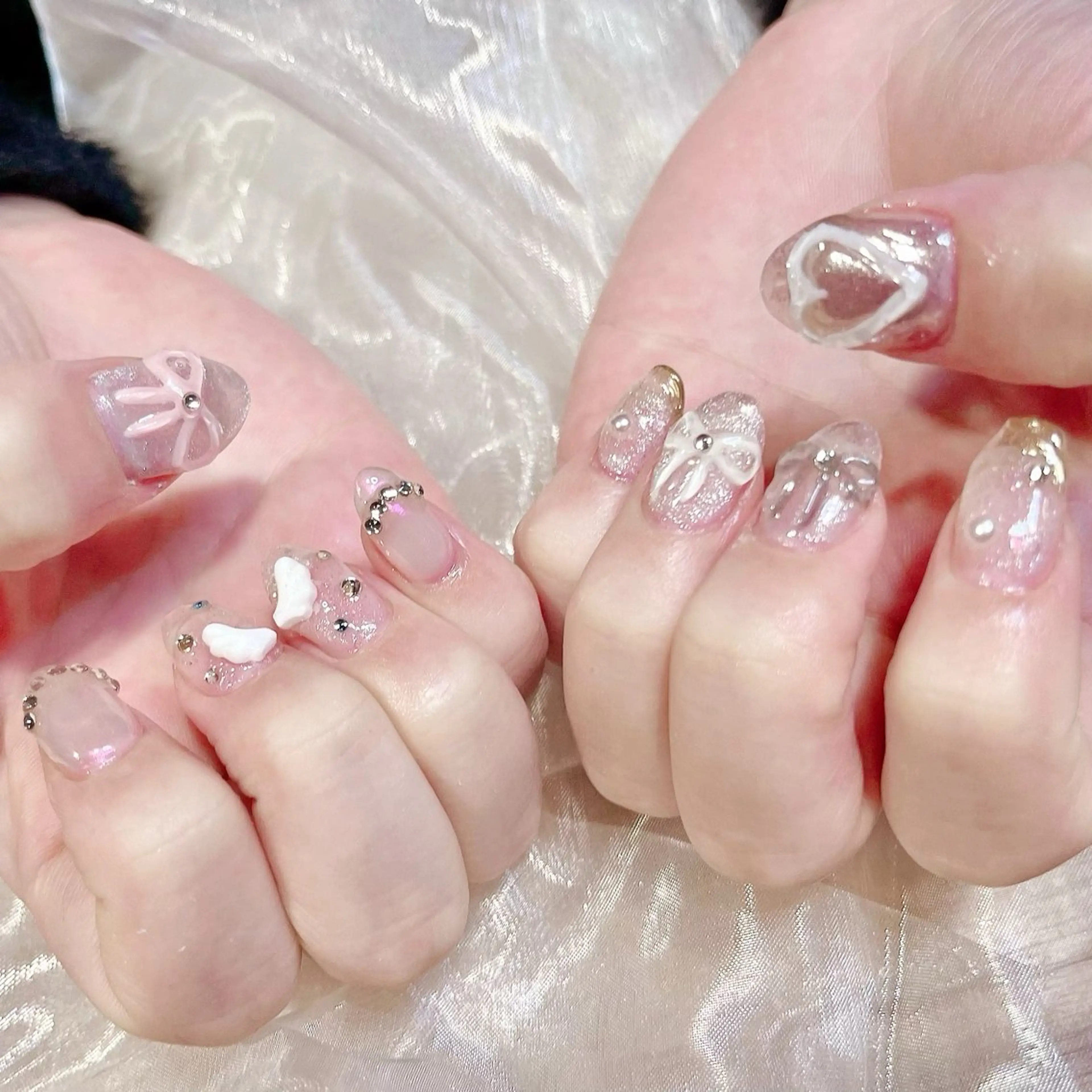 ネイル フレンチネイル グラデーション 韓国ネイル マグネットネイル ミラーネイル n.hair所属・HTM _PUPULAのネイルデザイン